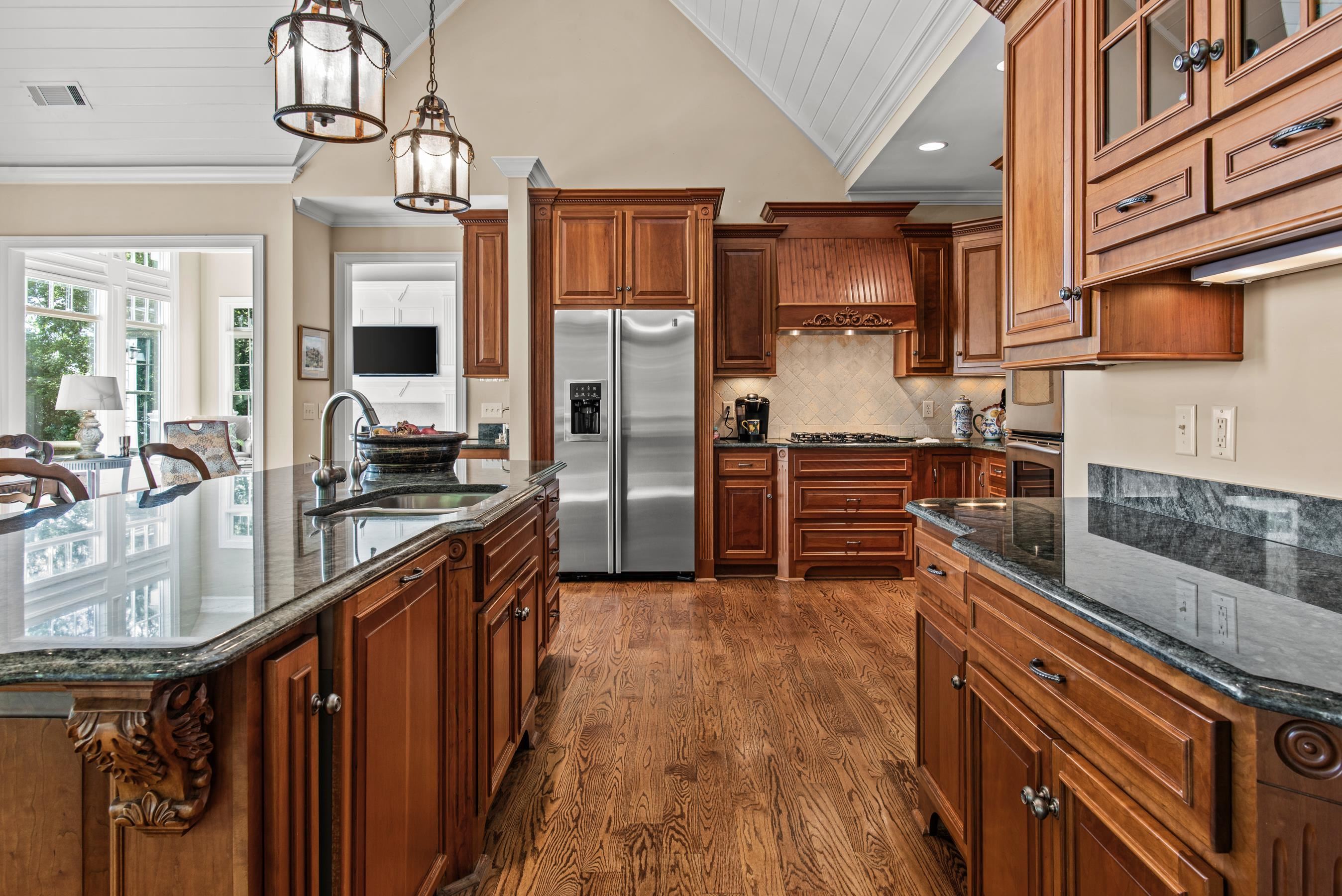 1100 FALLING CREEK