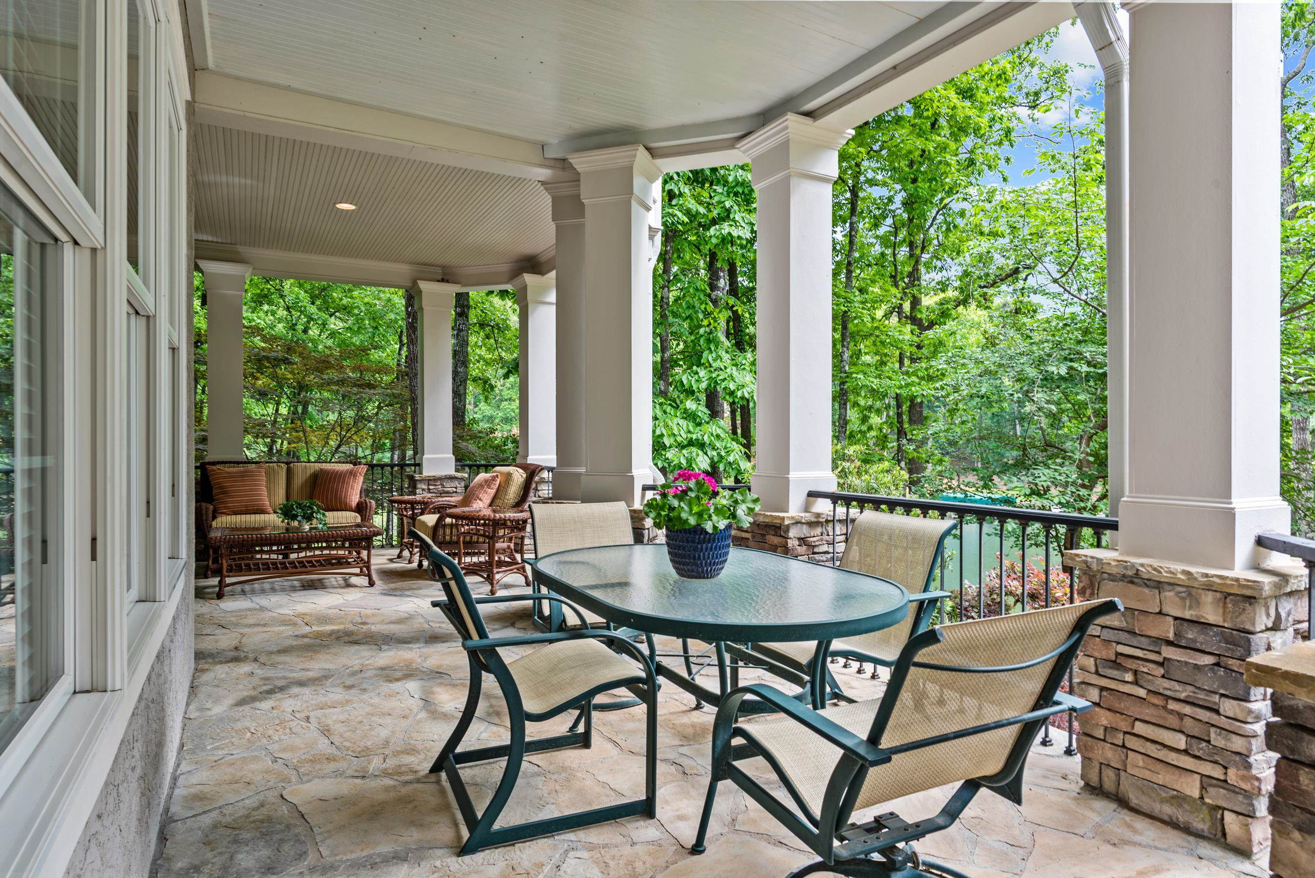 1100 FALLING CREEK