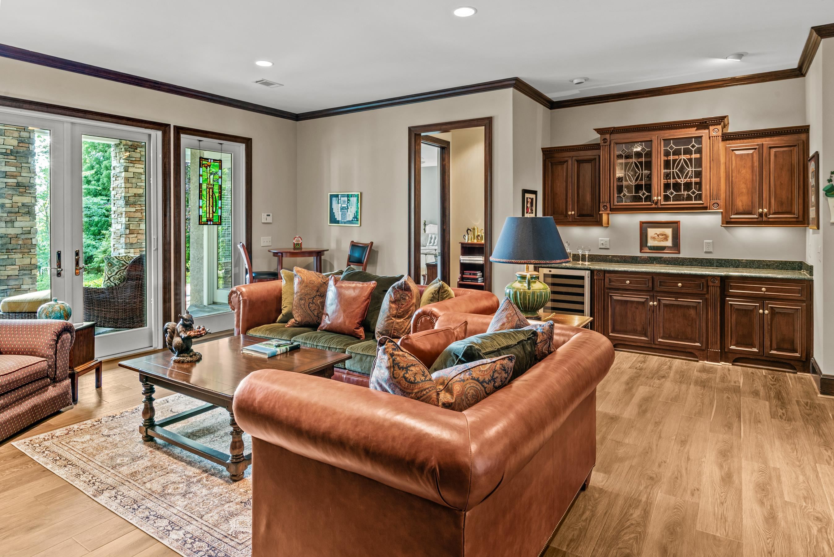 1100 FALLING CREEK
