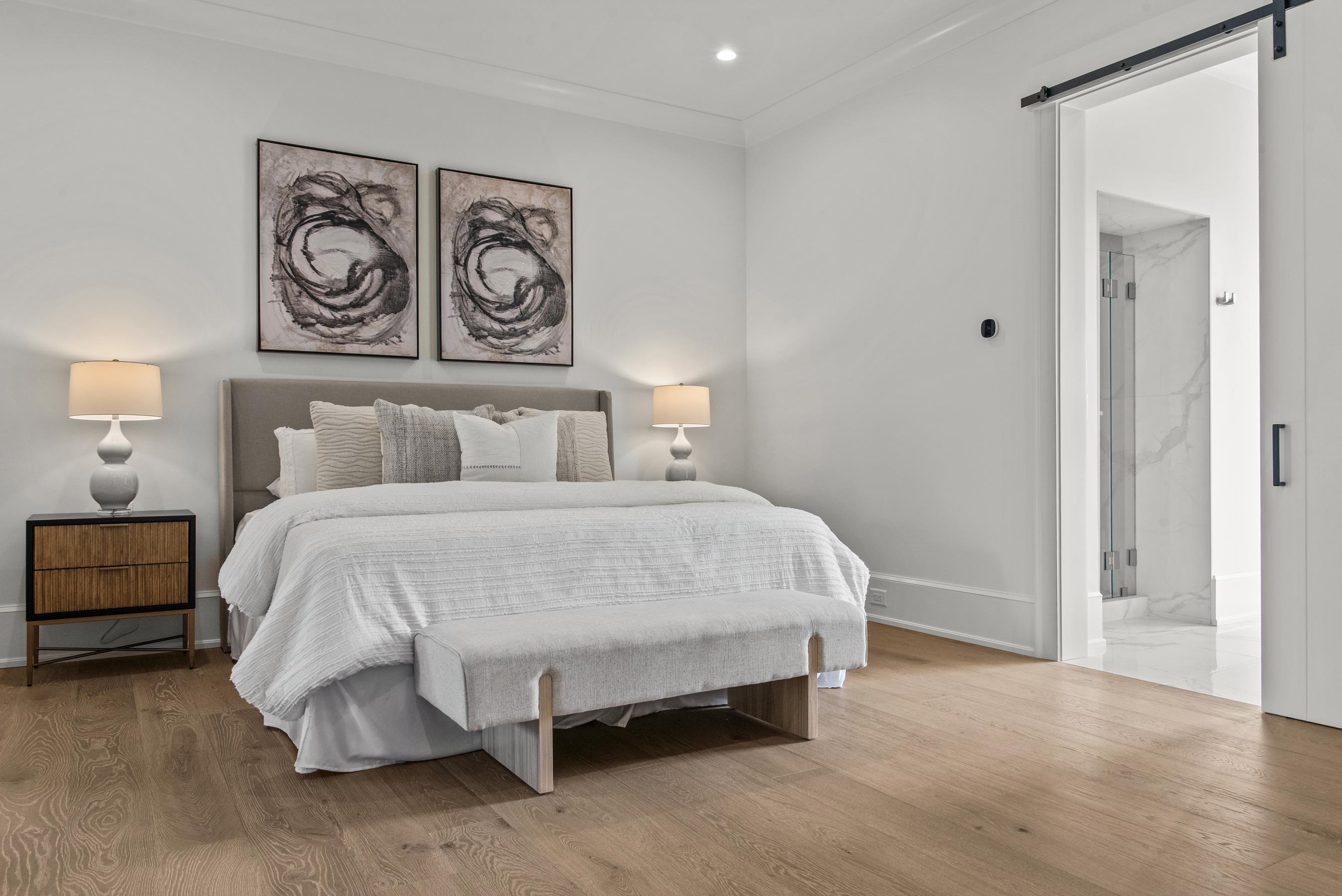 1111 LONGVIEW COMMONS