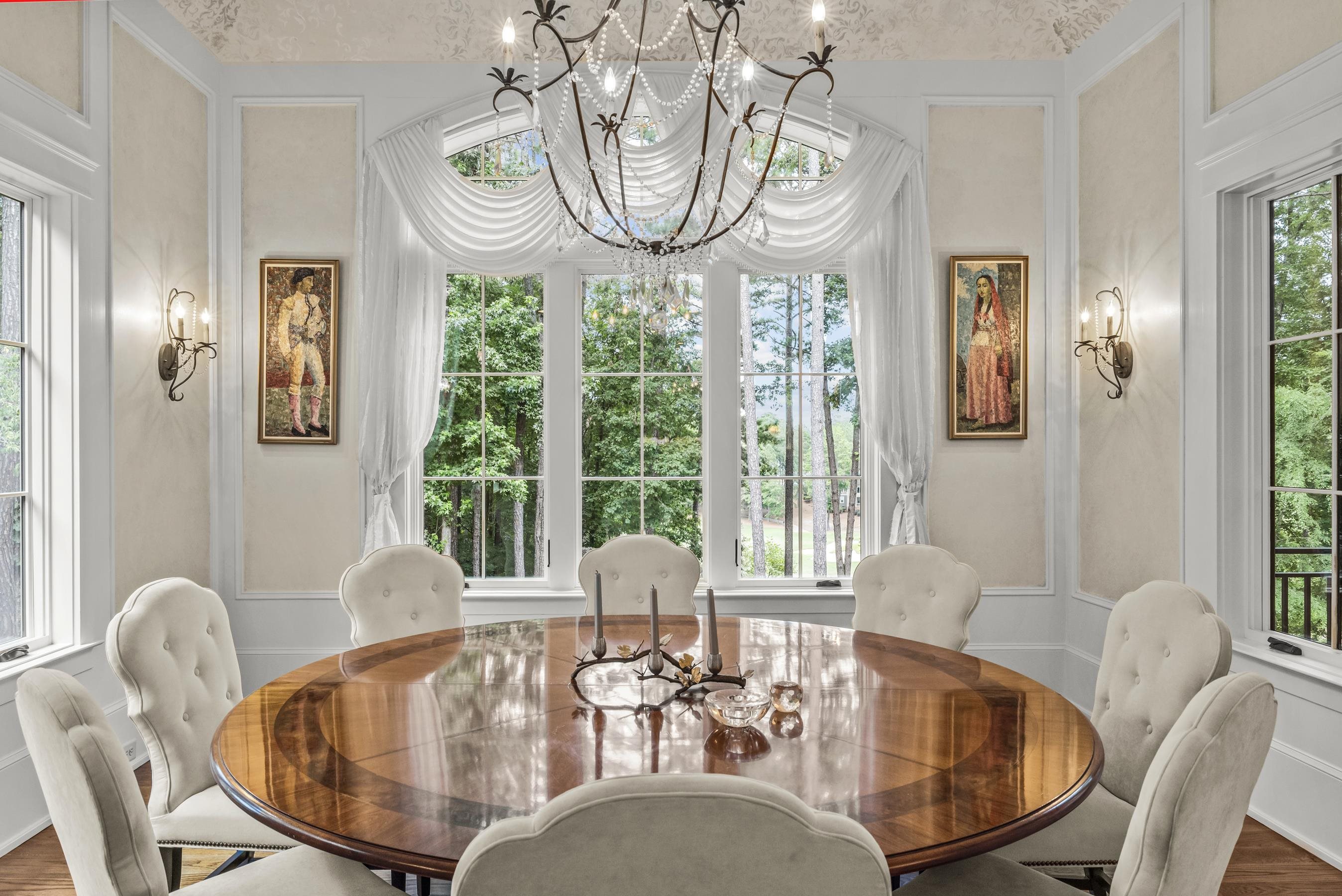 1021 REYNOLDS PARKWAY