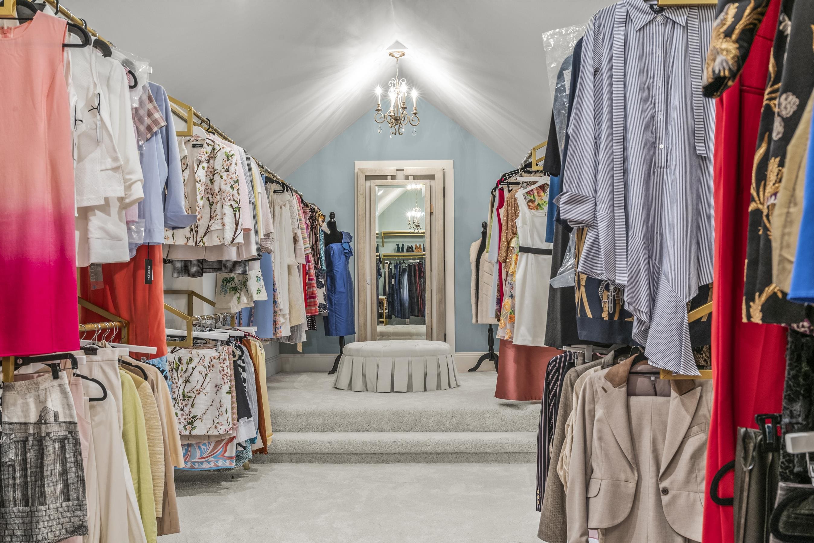 1021 REYNOLDS PARKWAY