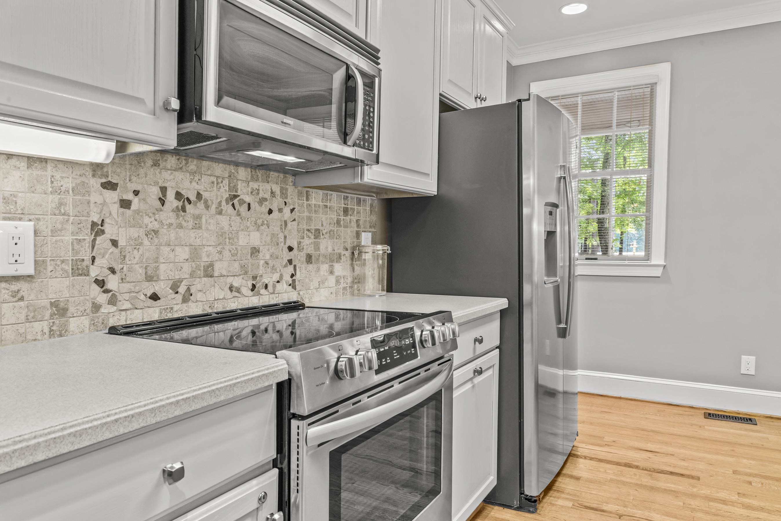 1220 MERCER TRAIL