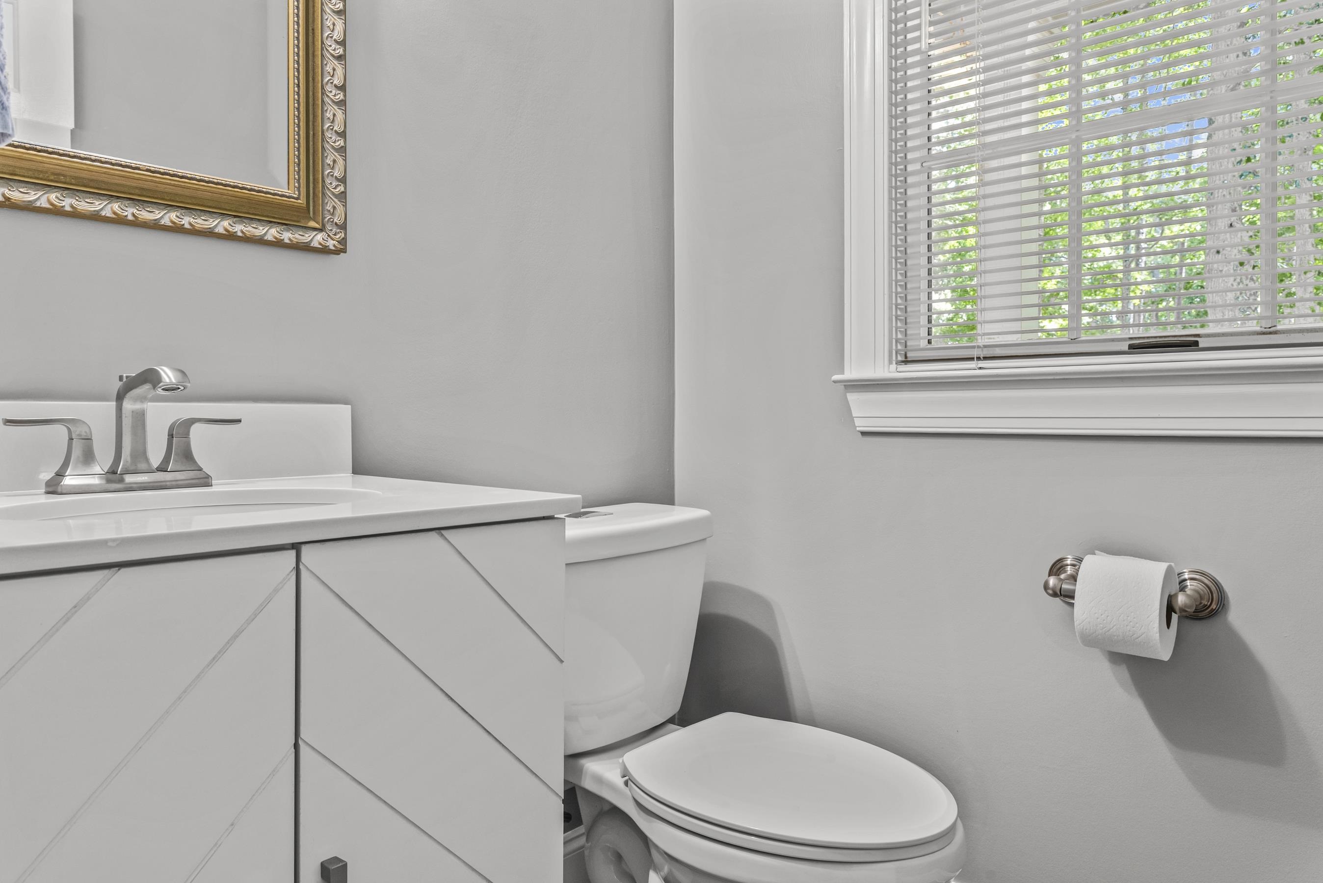 1220 MERCER TRAIL