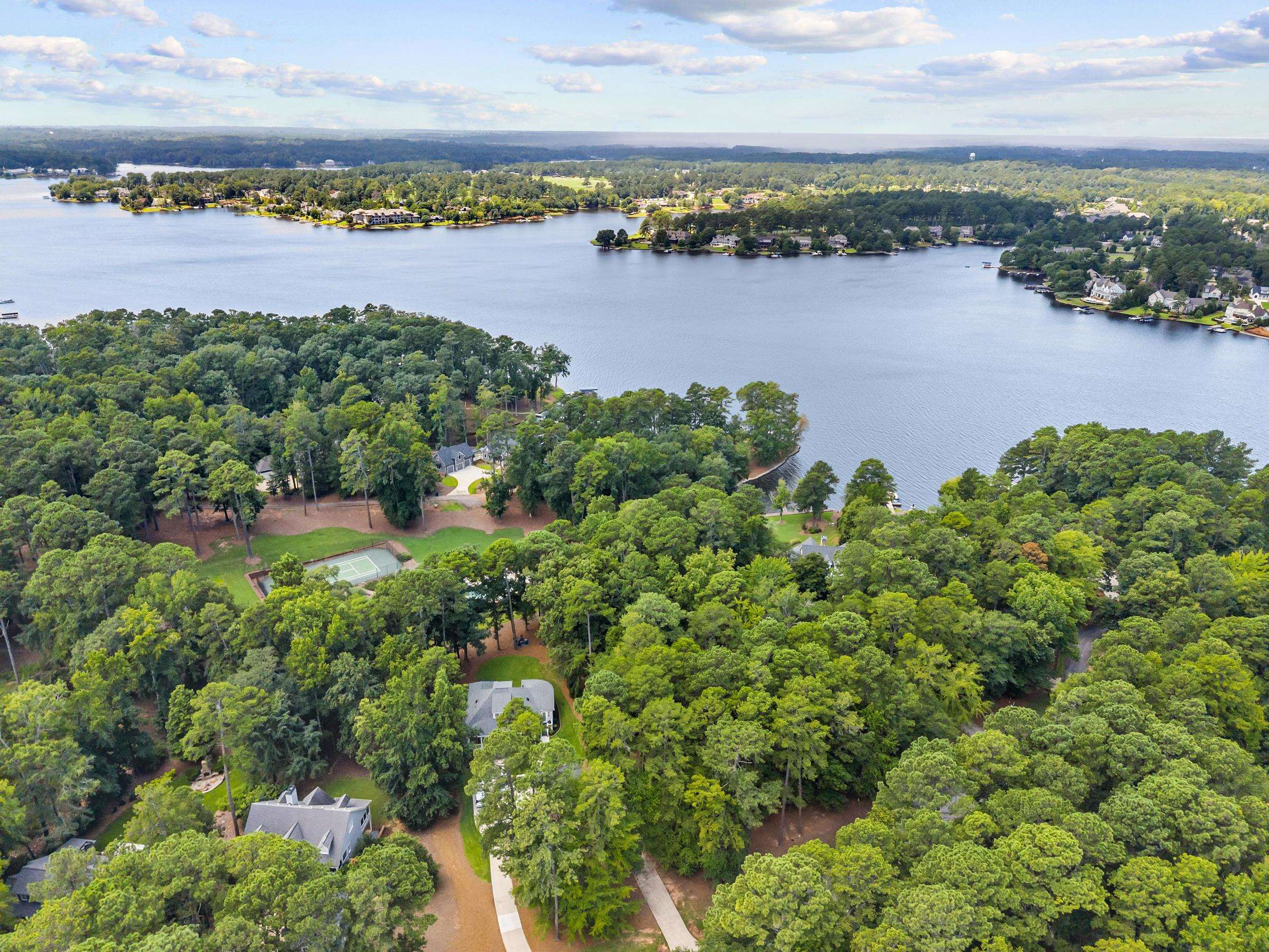 1220 MERCER TRAIL