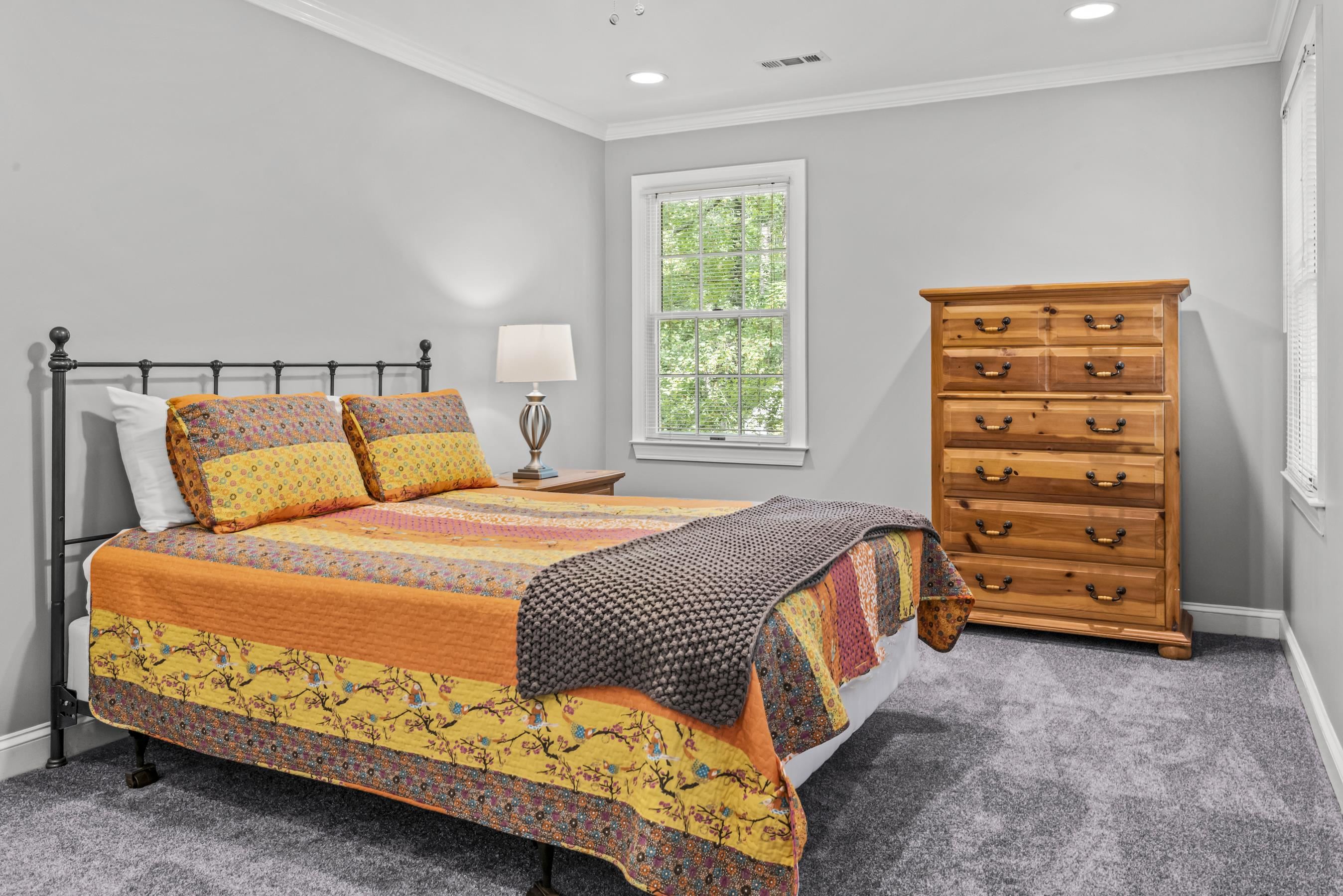 1220 MERCER TRAIL