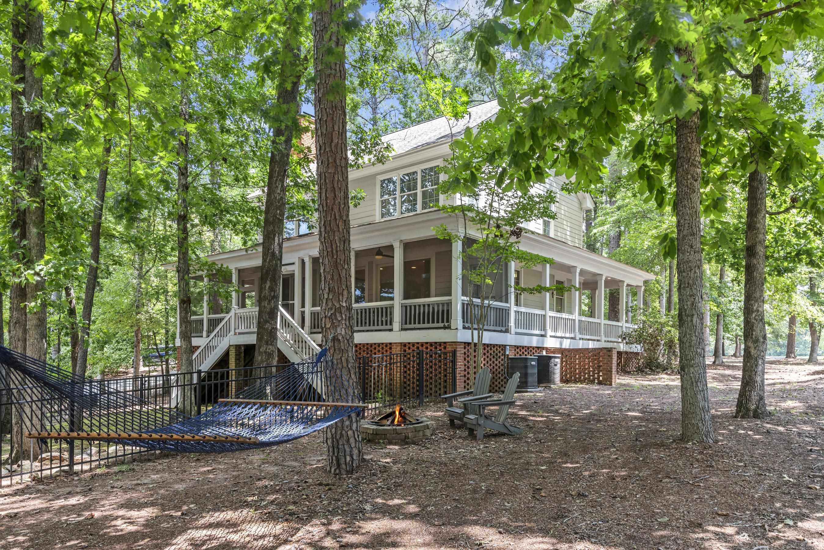 1220 MERCER TRAIL