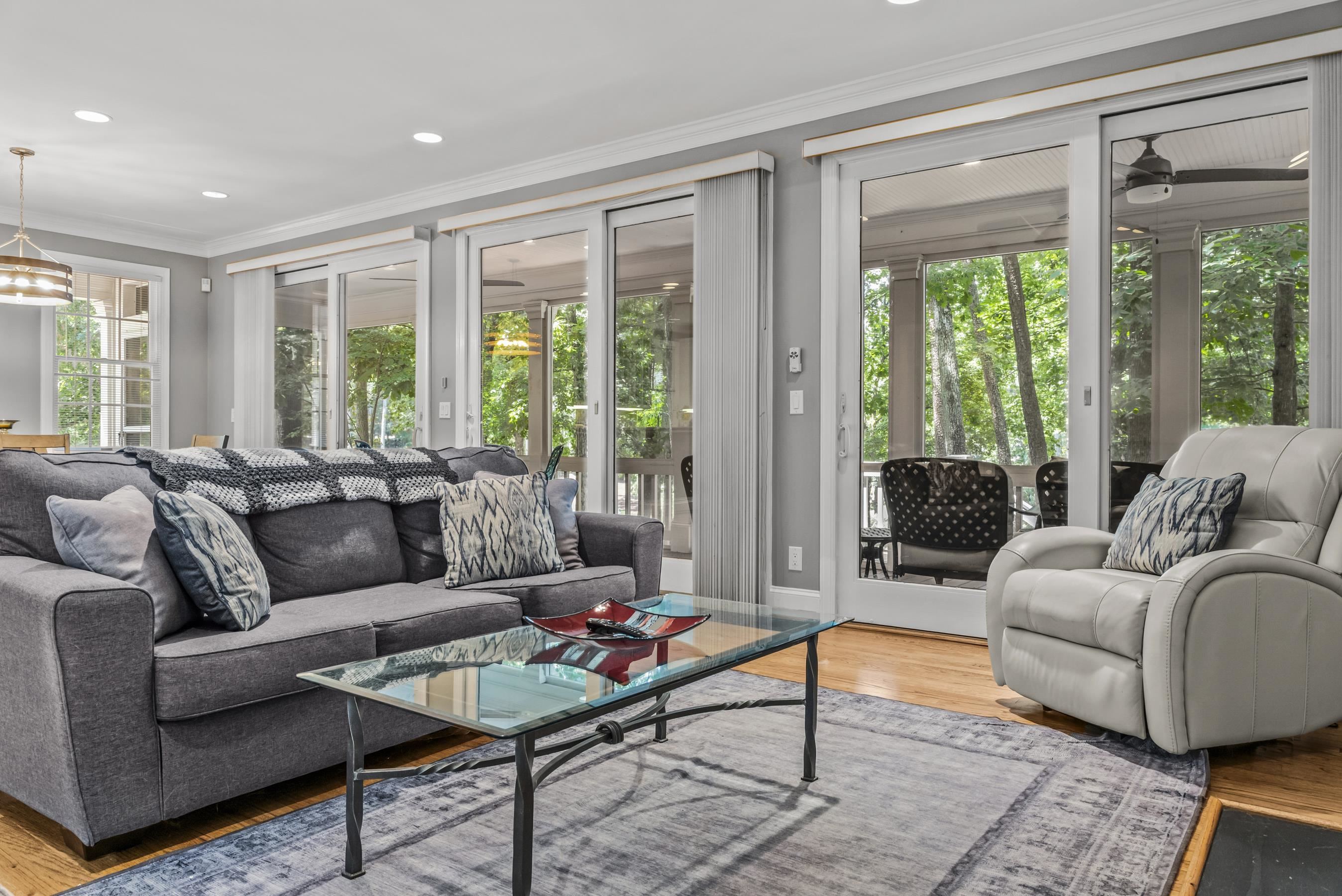 1220 MERCER TRAIL