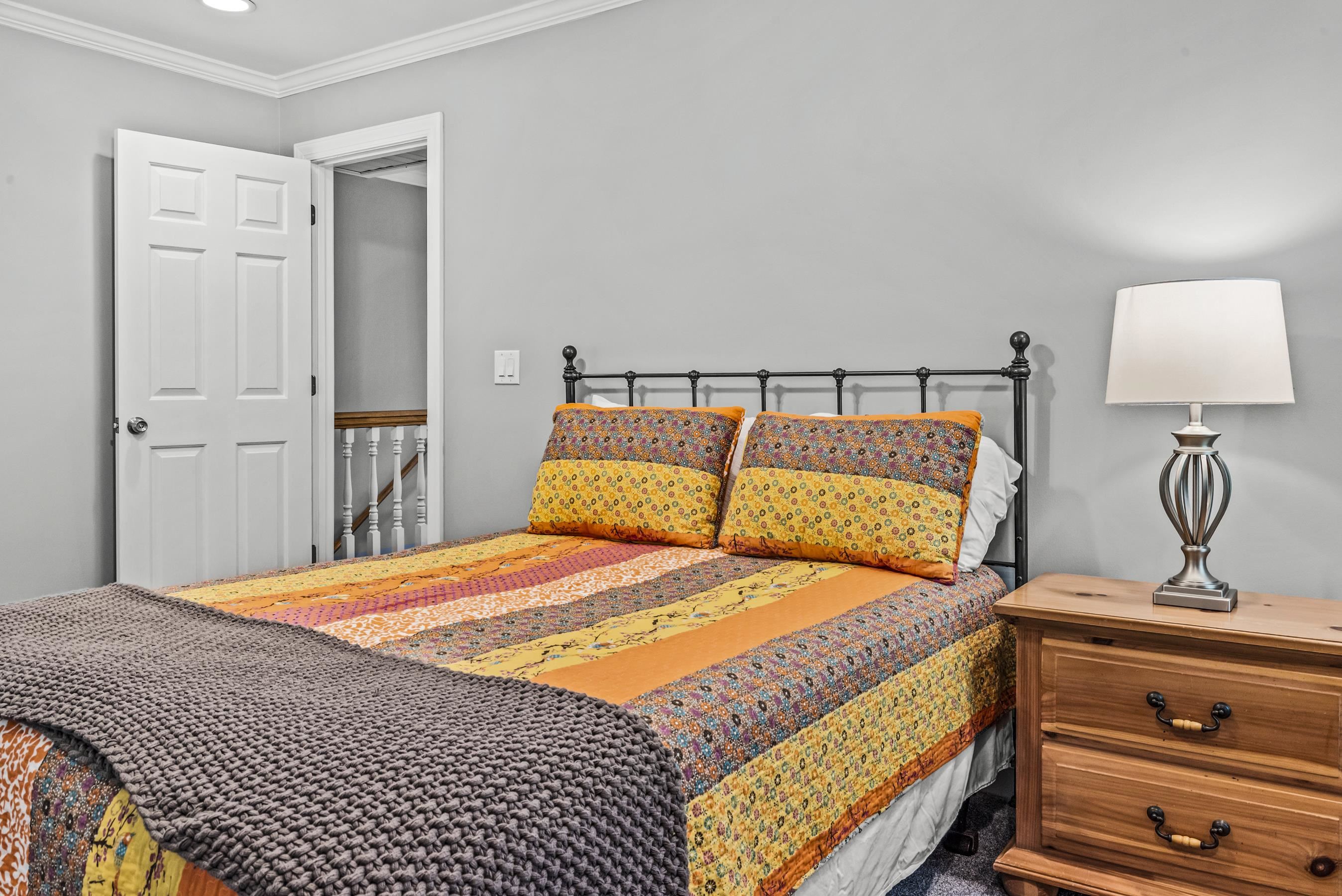 1220 MERCER TRAIL