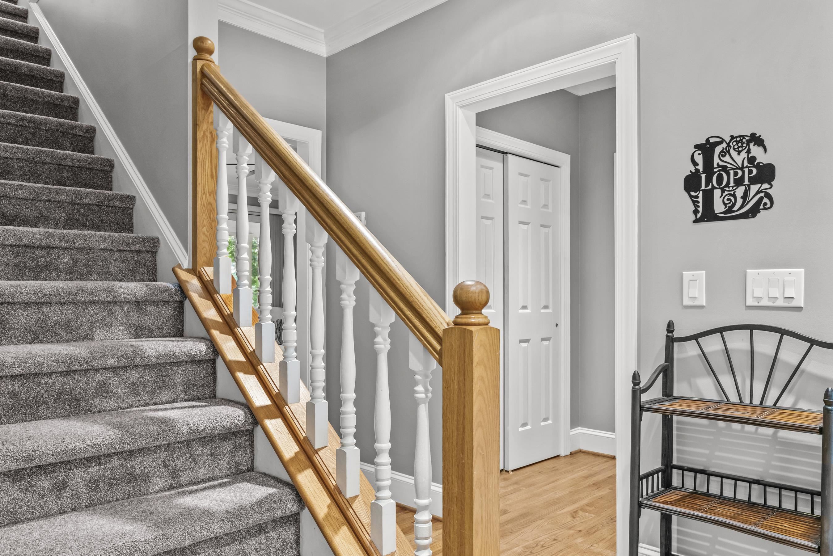 1220 MERCER TRAIL