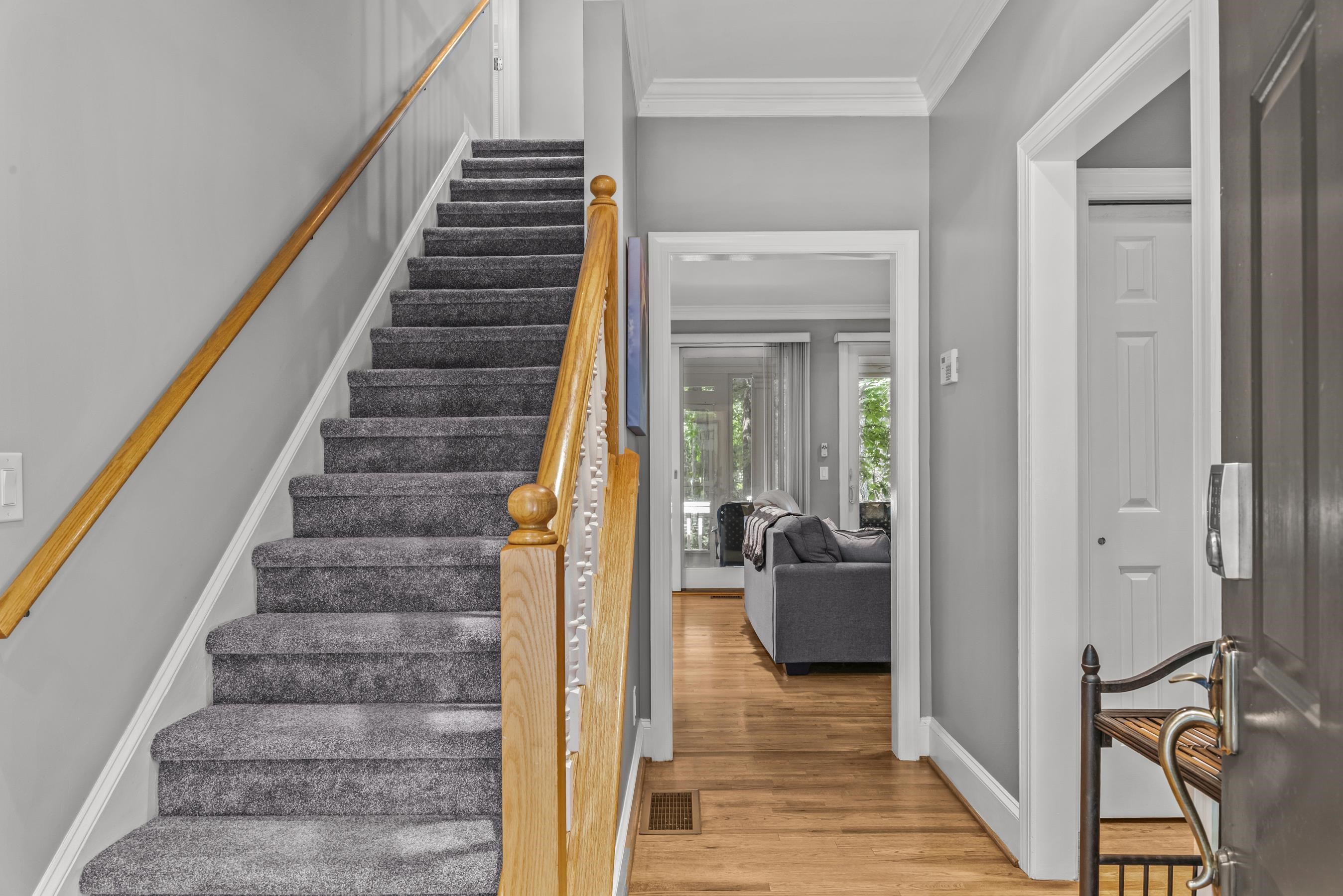 1220 MERCER TRAIL