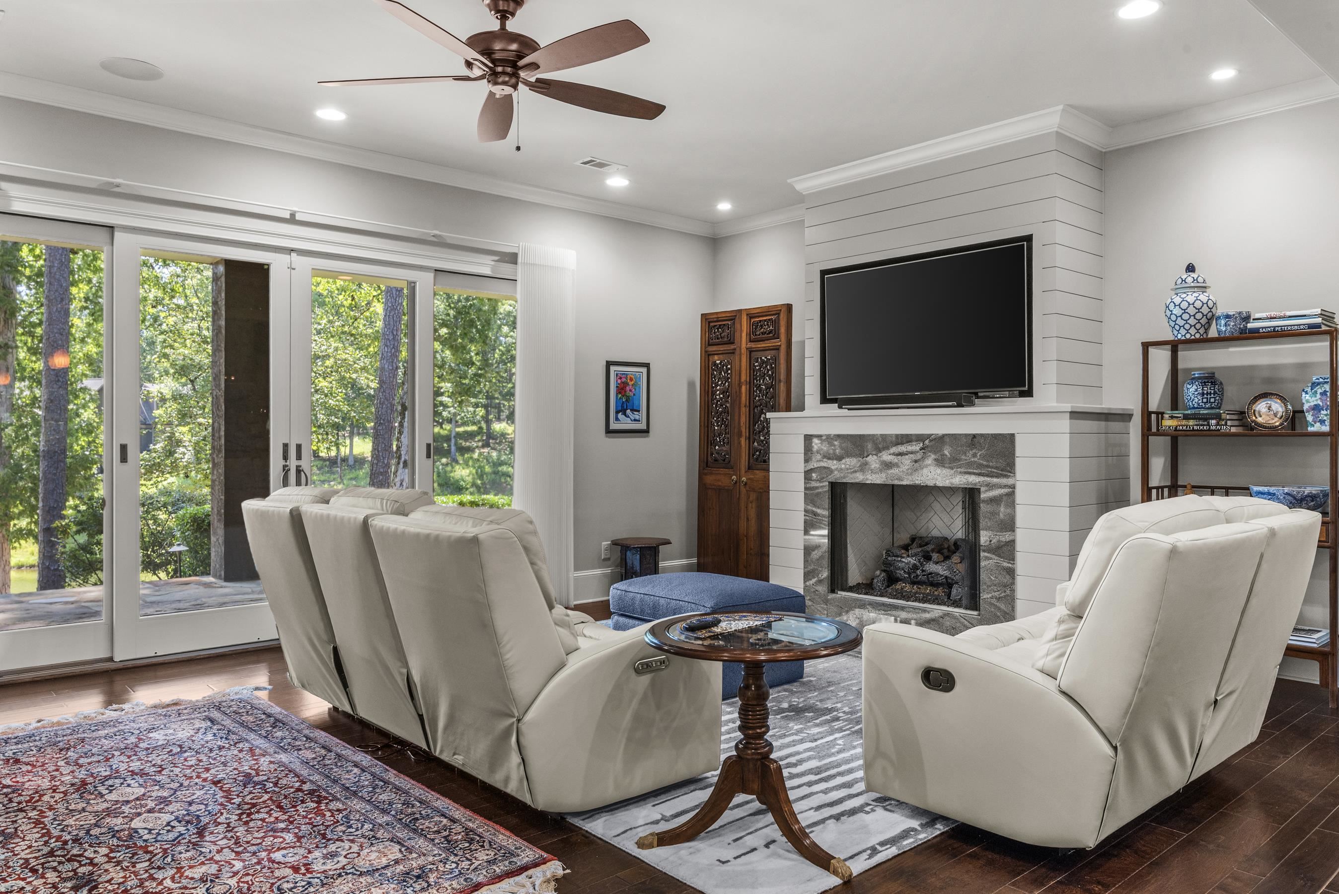 1081 ANGEL POND WEST