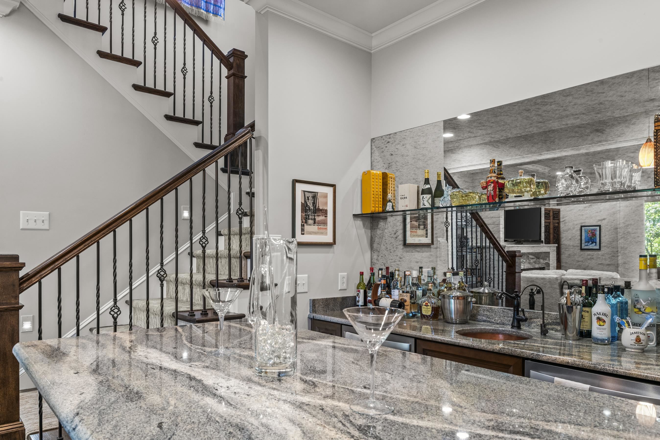 1081 ANGEL POND WEST