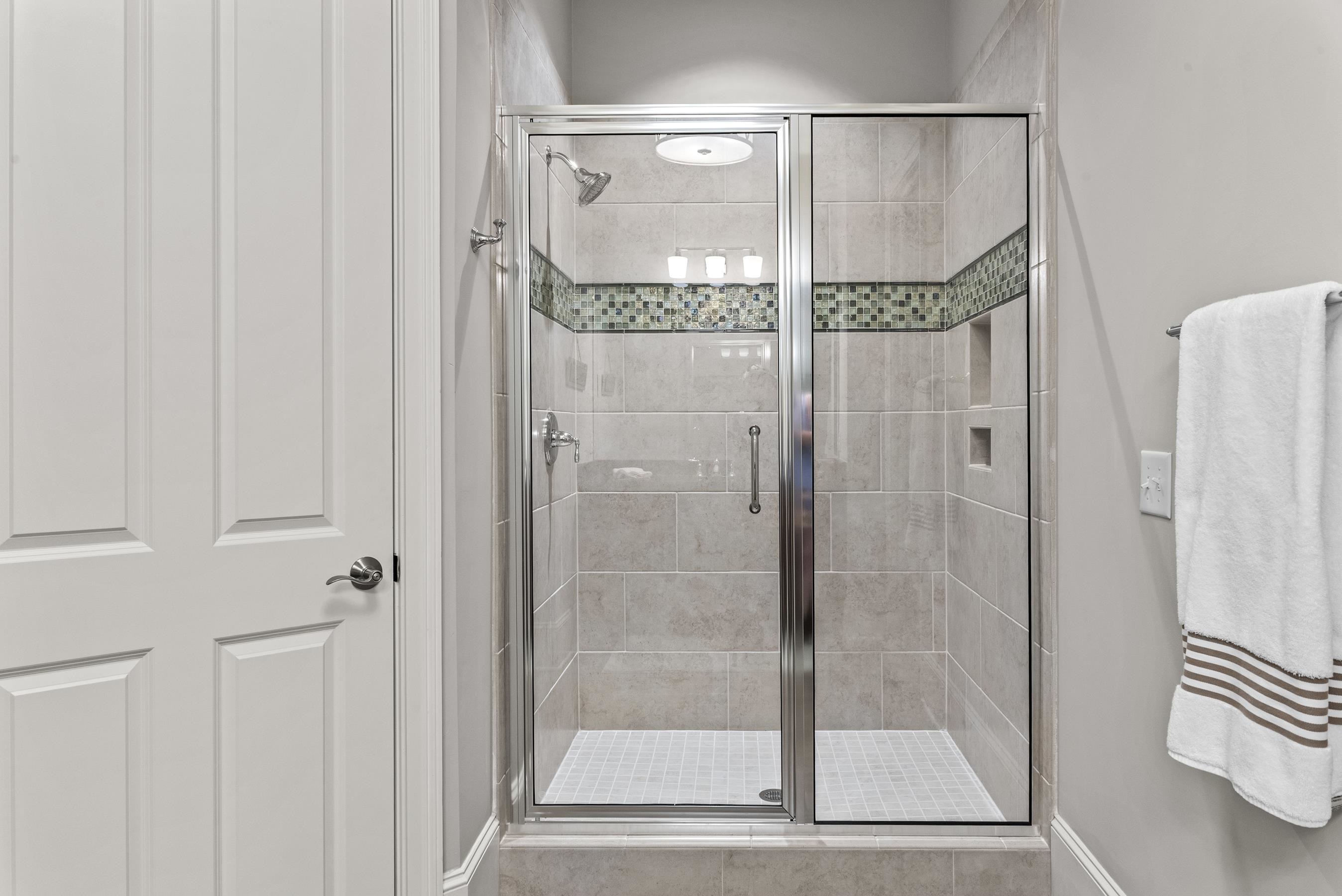 1081 ANGEL POND WEST