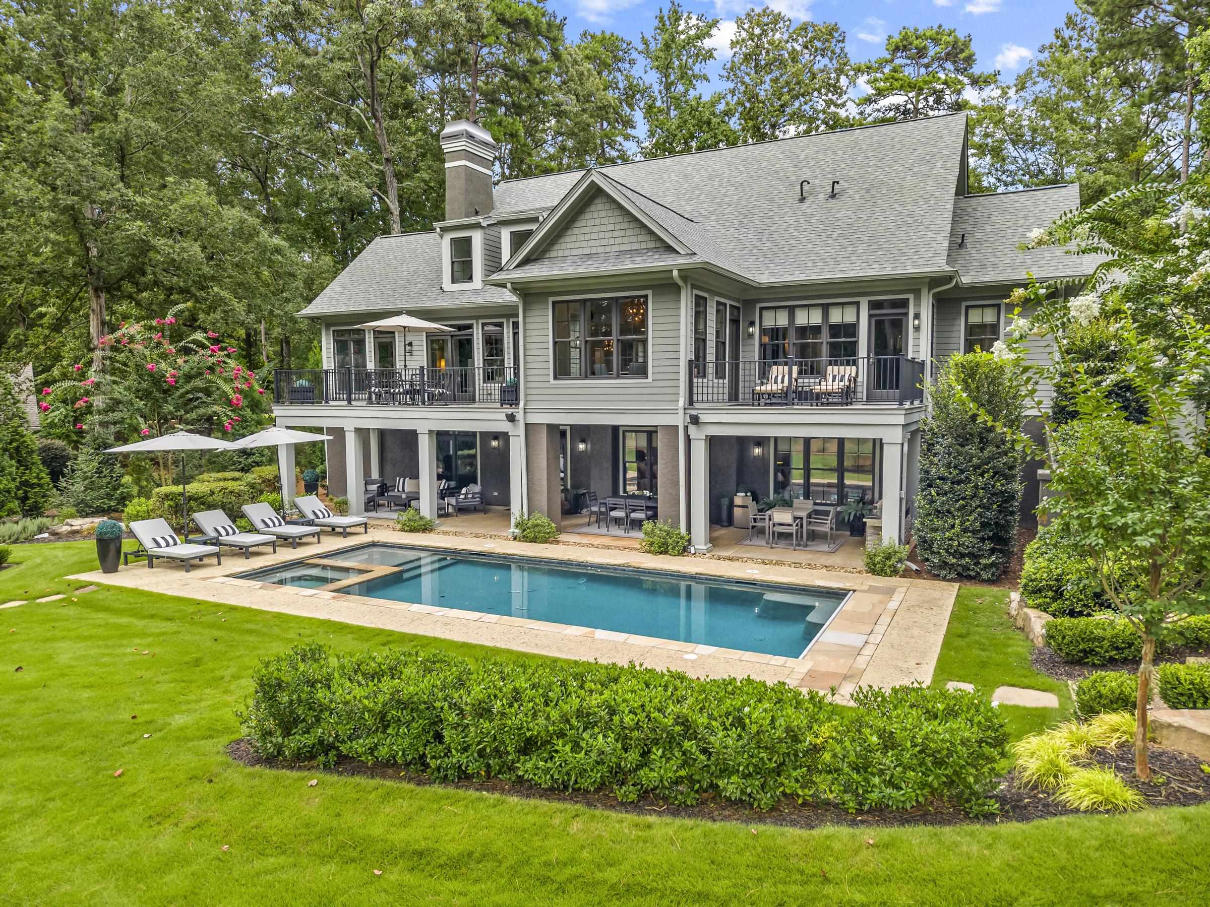 1000 DAVISON DRIVE