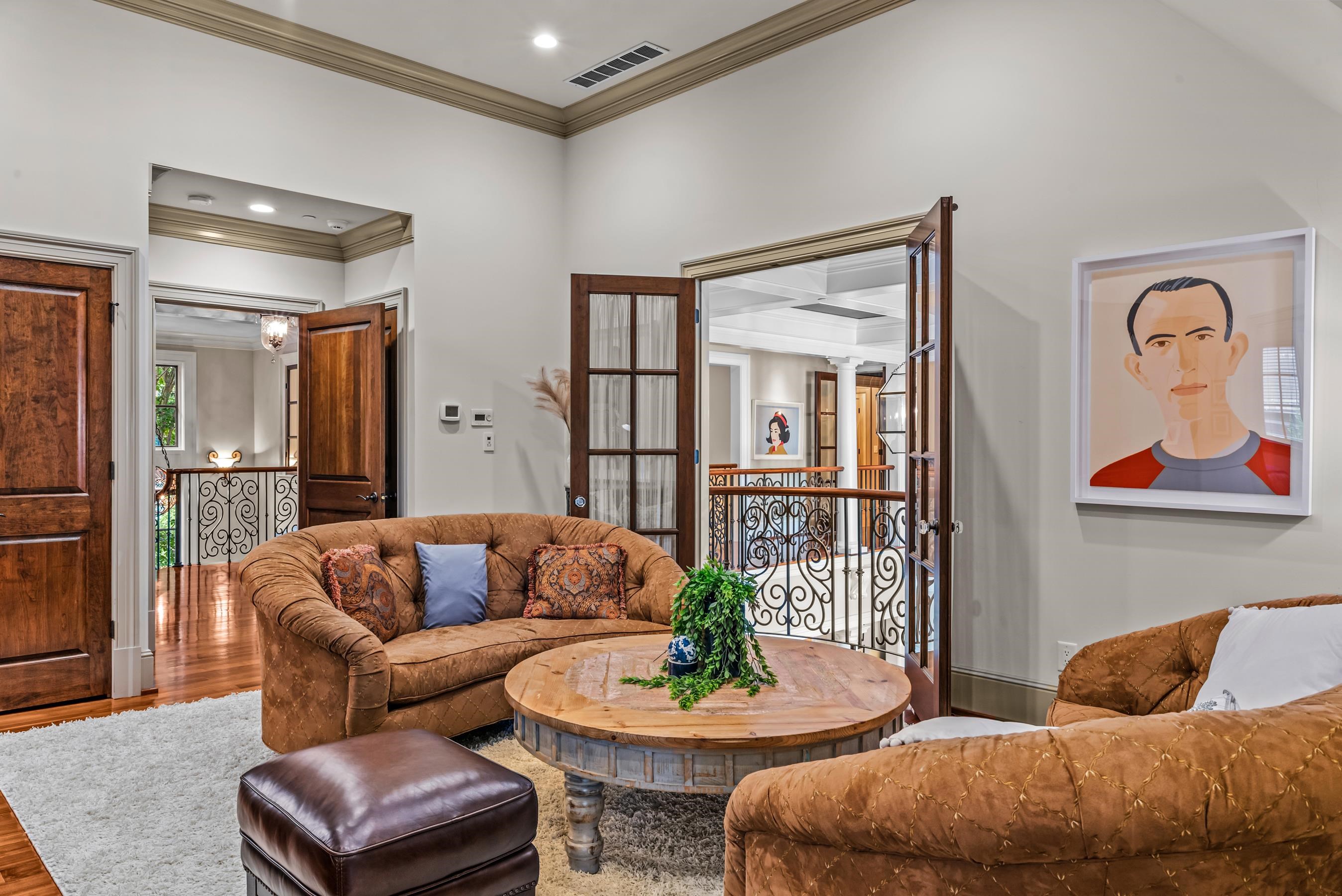 2260 SANDY FORD