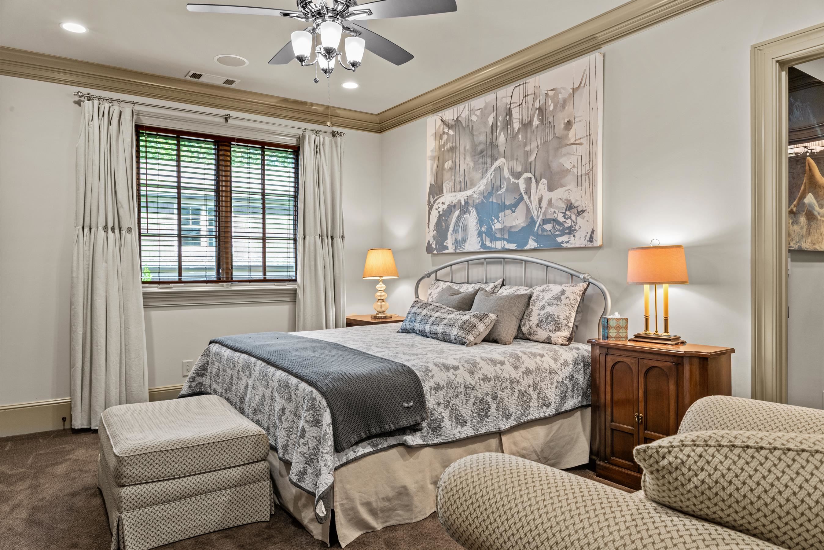 2260 SANDY FORD