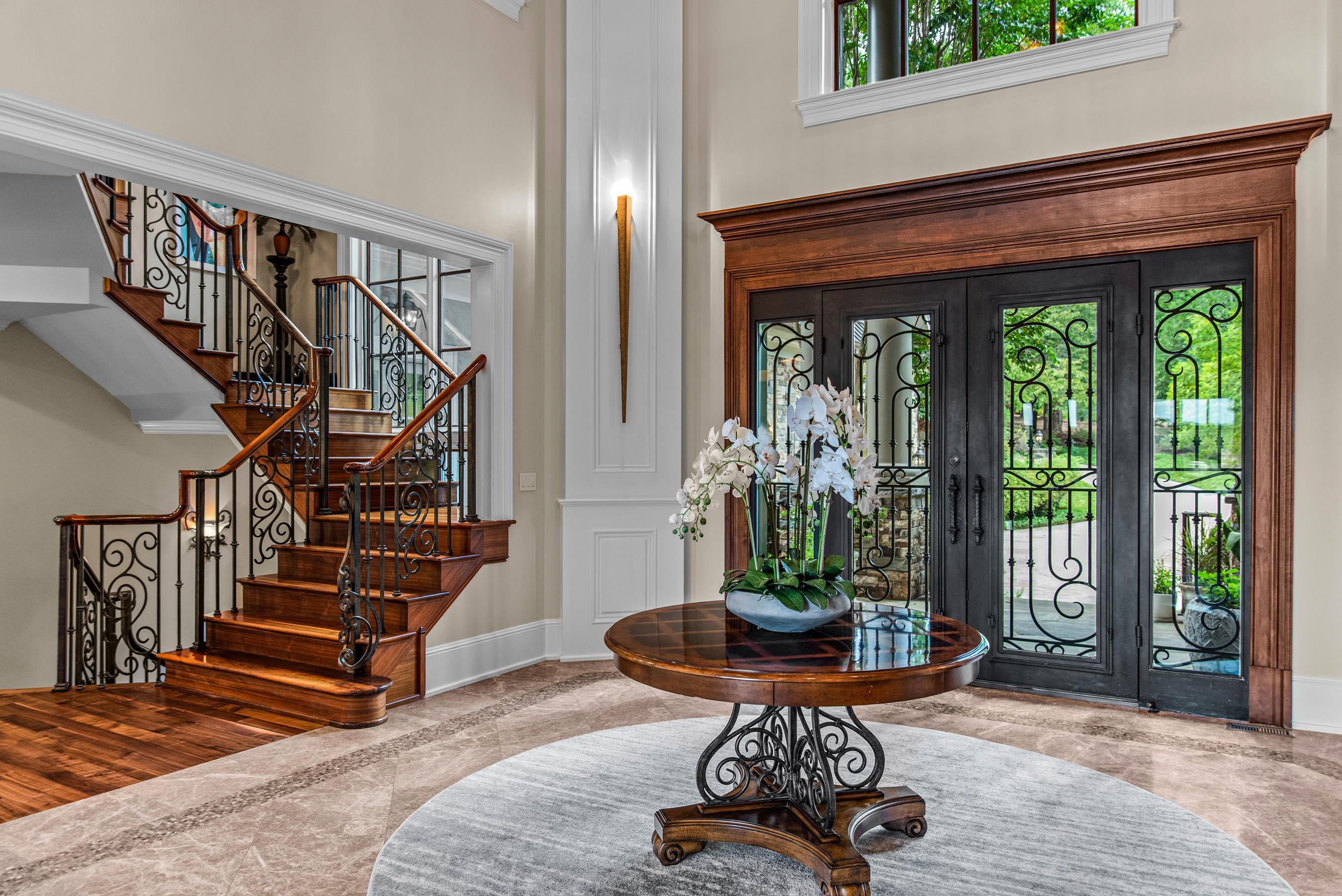 2260 SANDY FORD