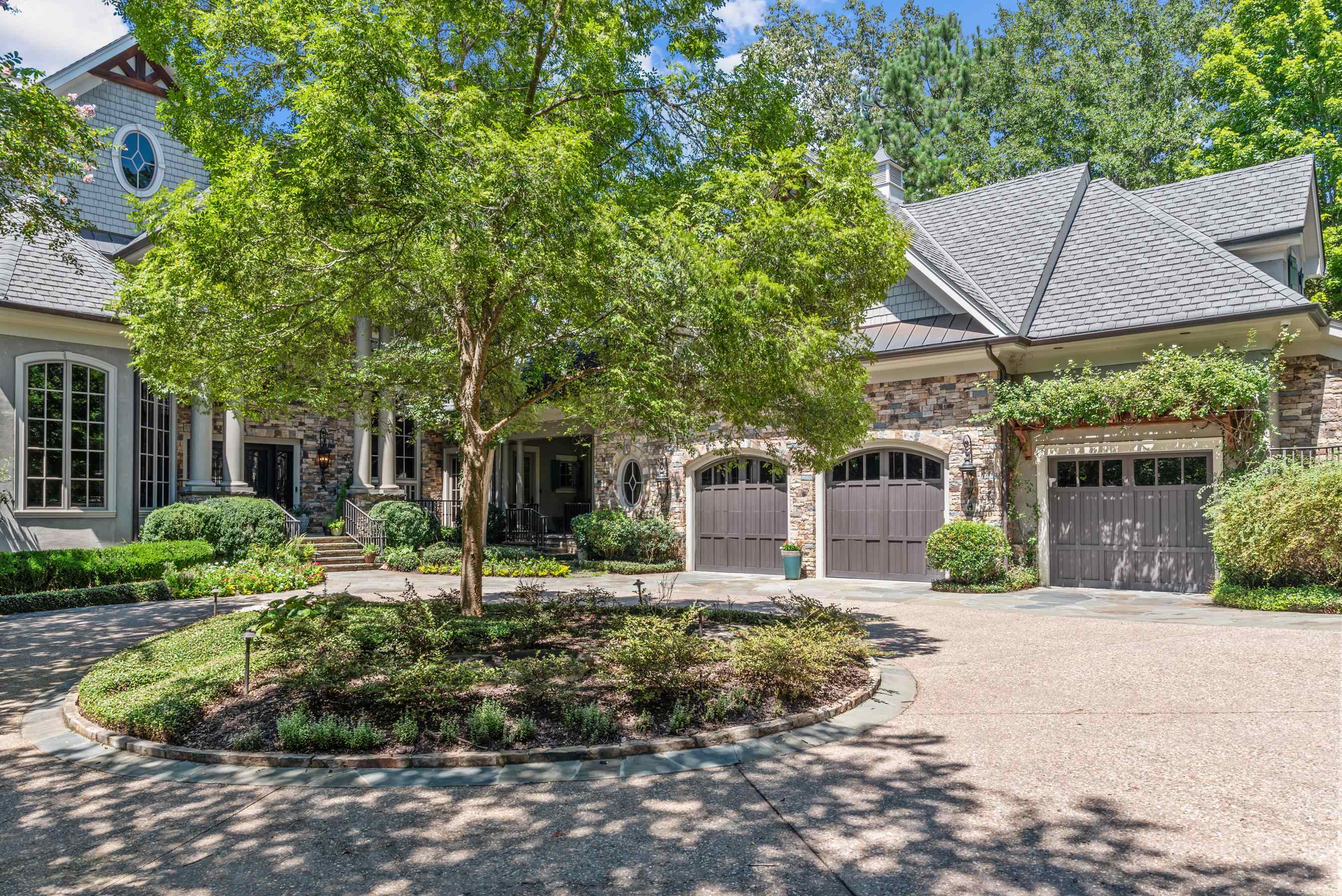 2260 SANDY FORD
