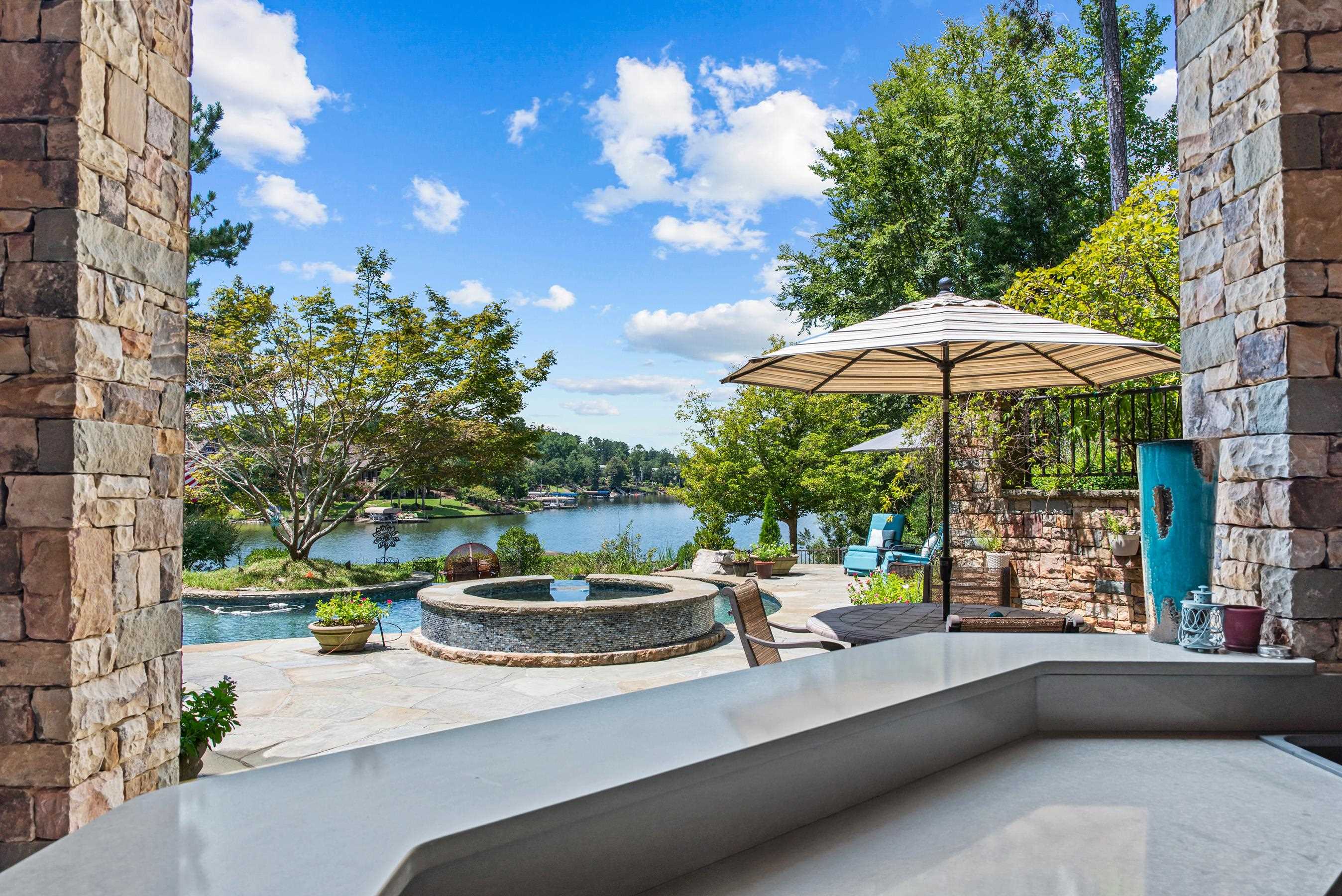 2260 SANDY FORD