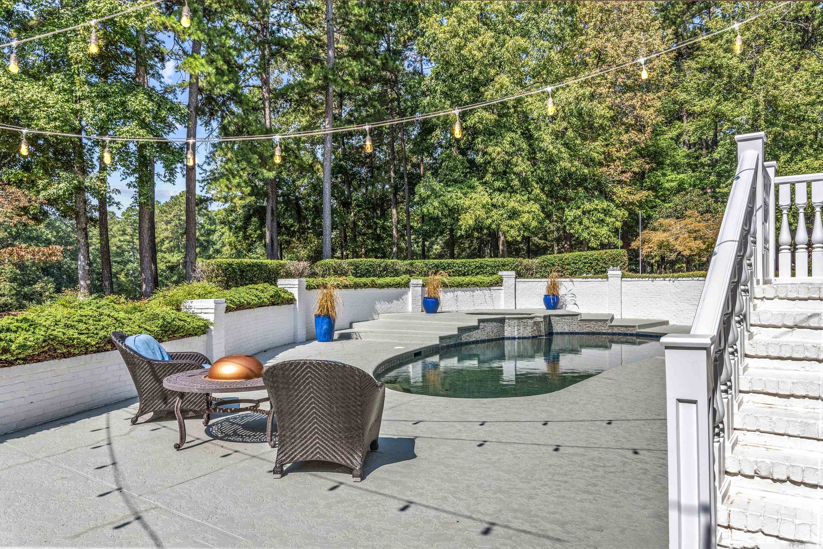 1010 CALLAHANS RIDGE