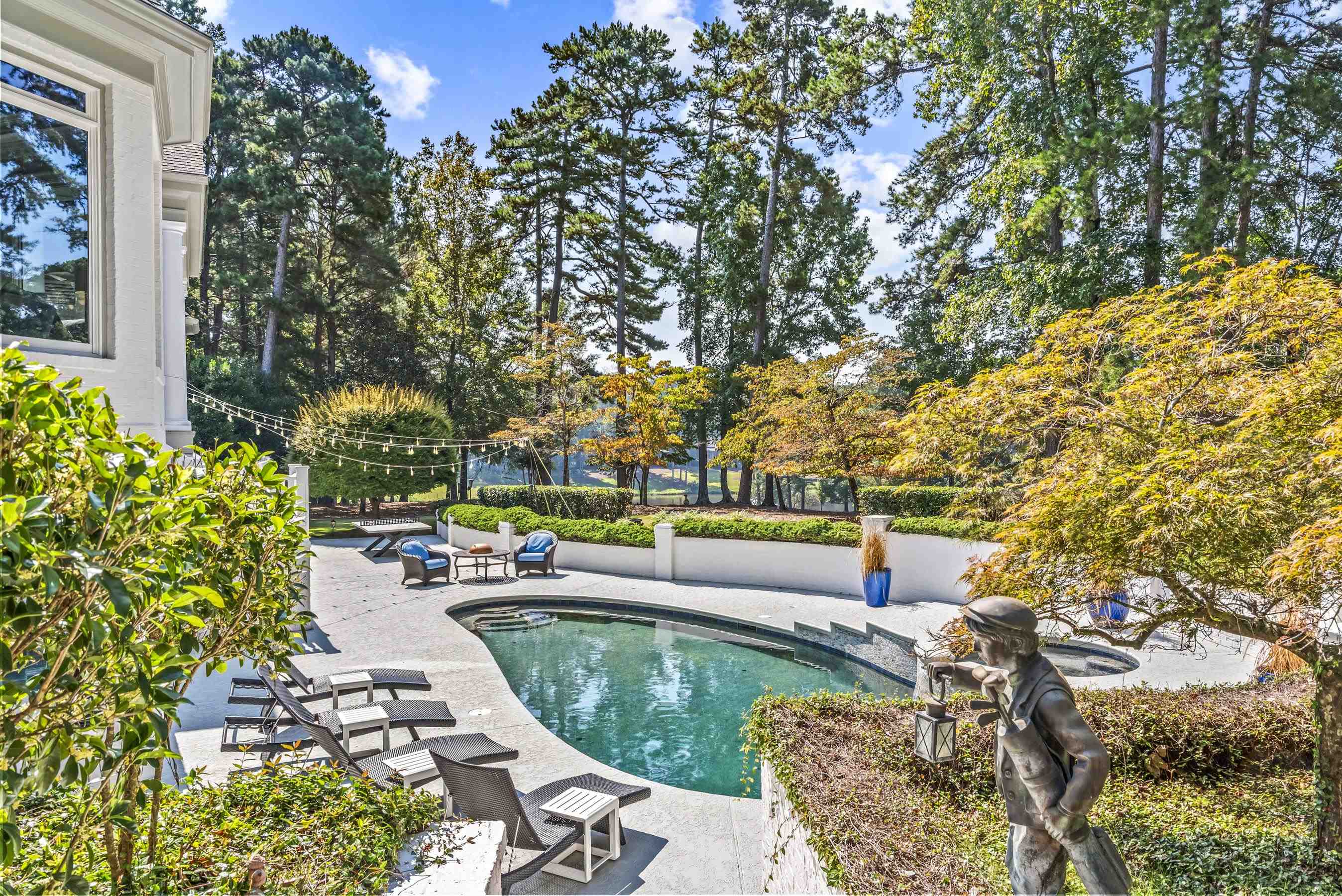 1010 CALLAHANS RIDGE