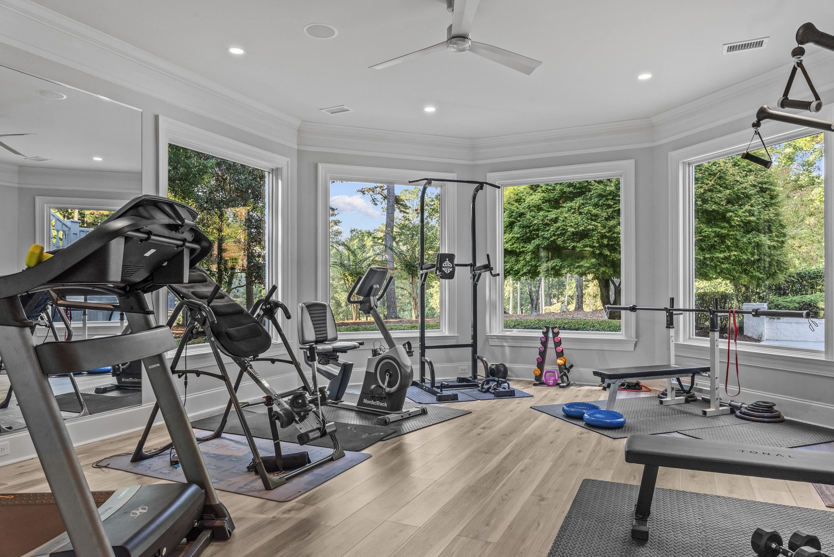 1010 CALLAHANS RIDGE