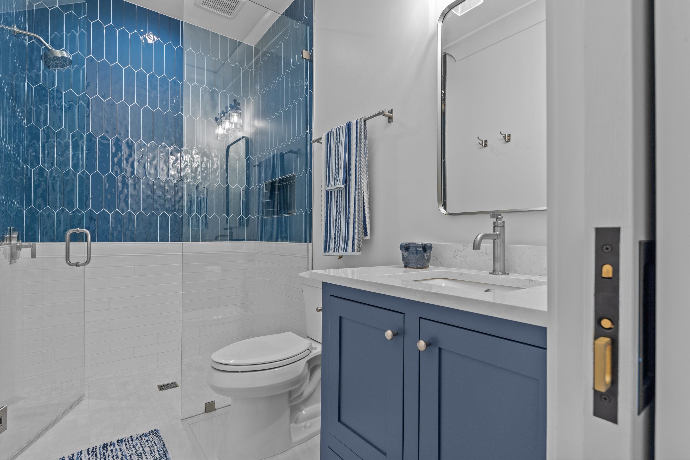 1011 WEST ROCK LOOP