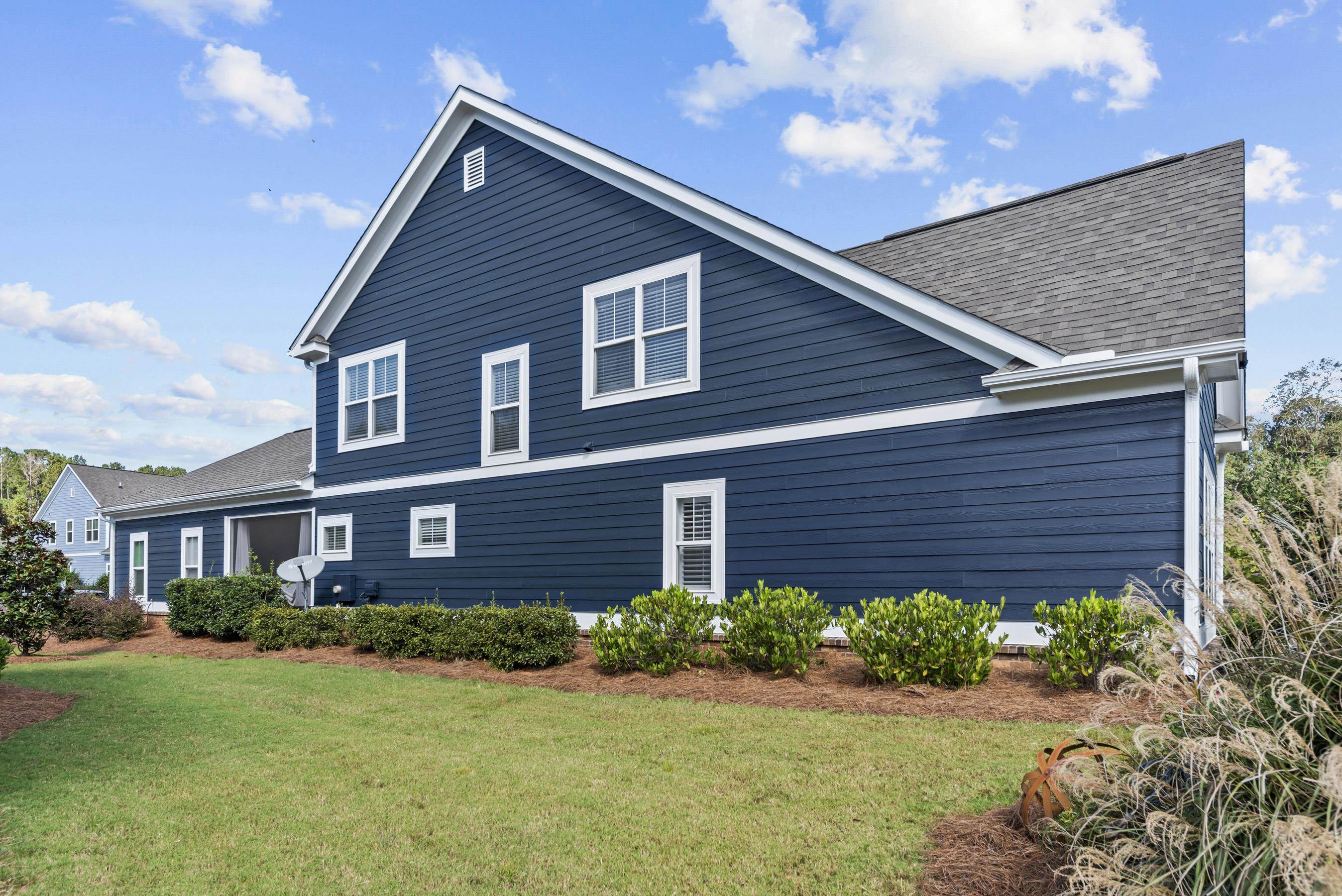 1021 SADDLERS WAY
