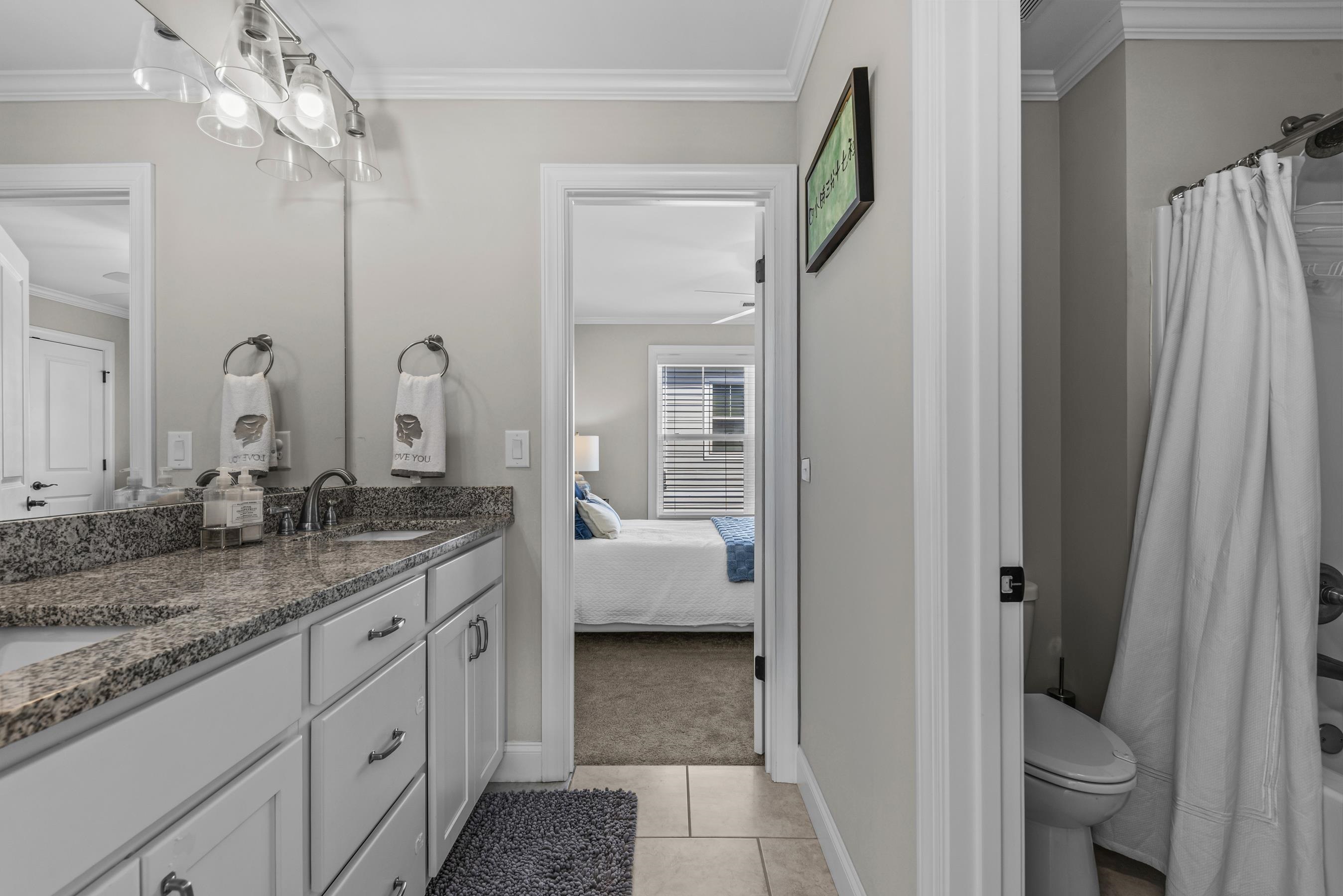 1021 SADDLERS WAY