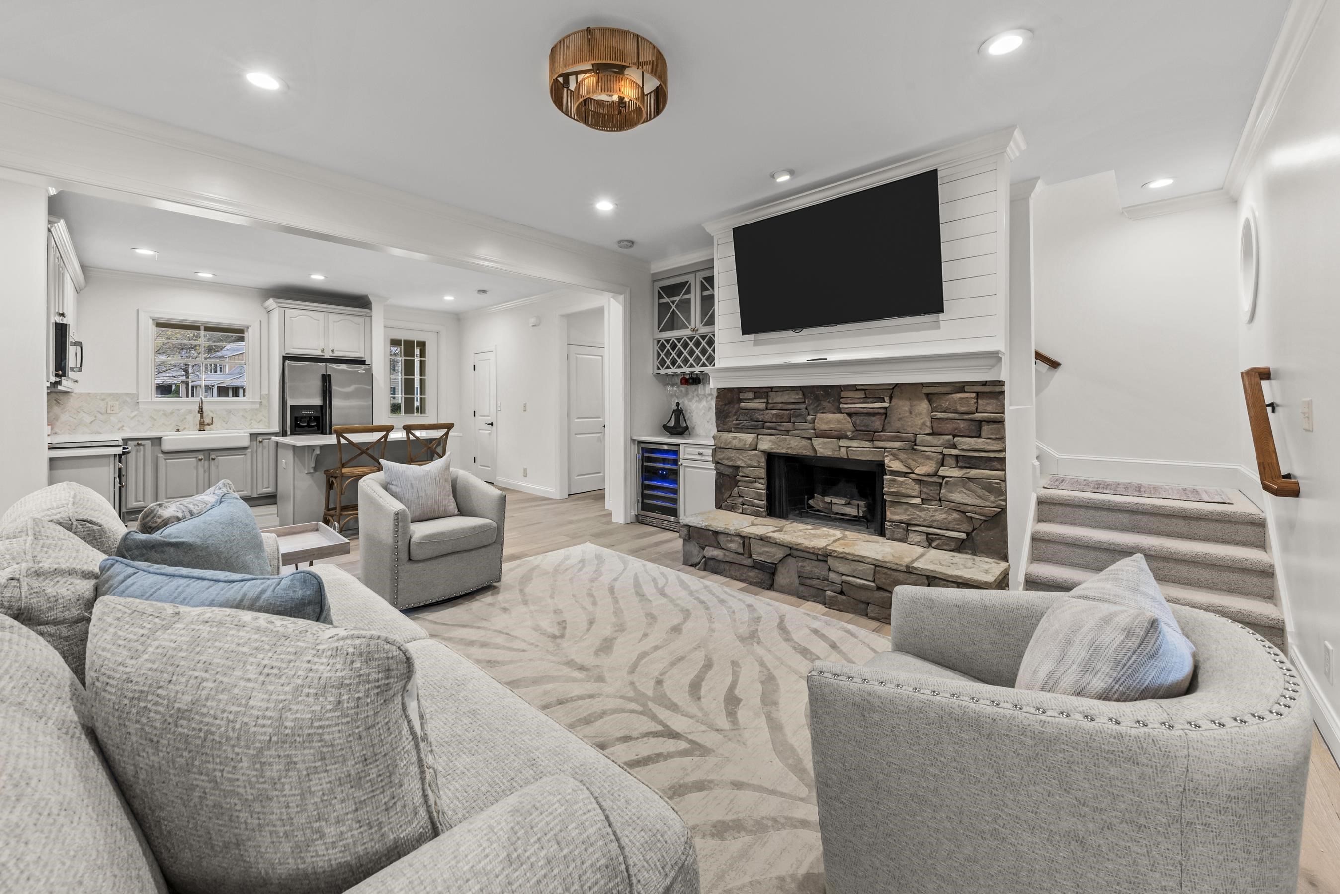 1140 STARBOARD DRIVE