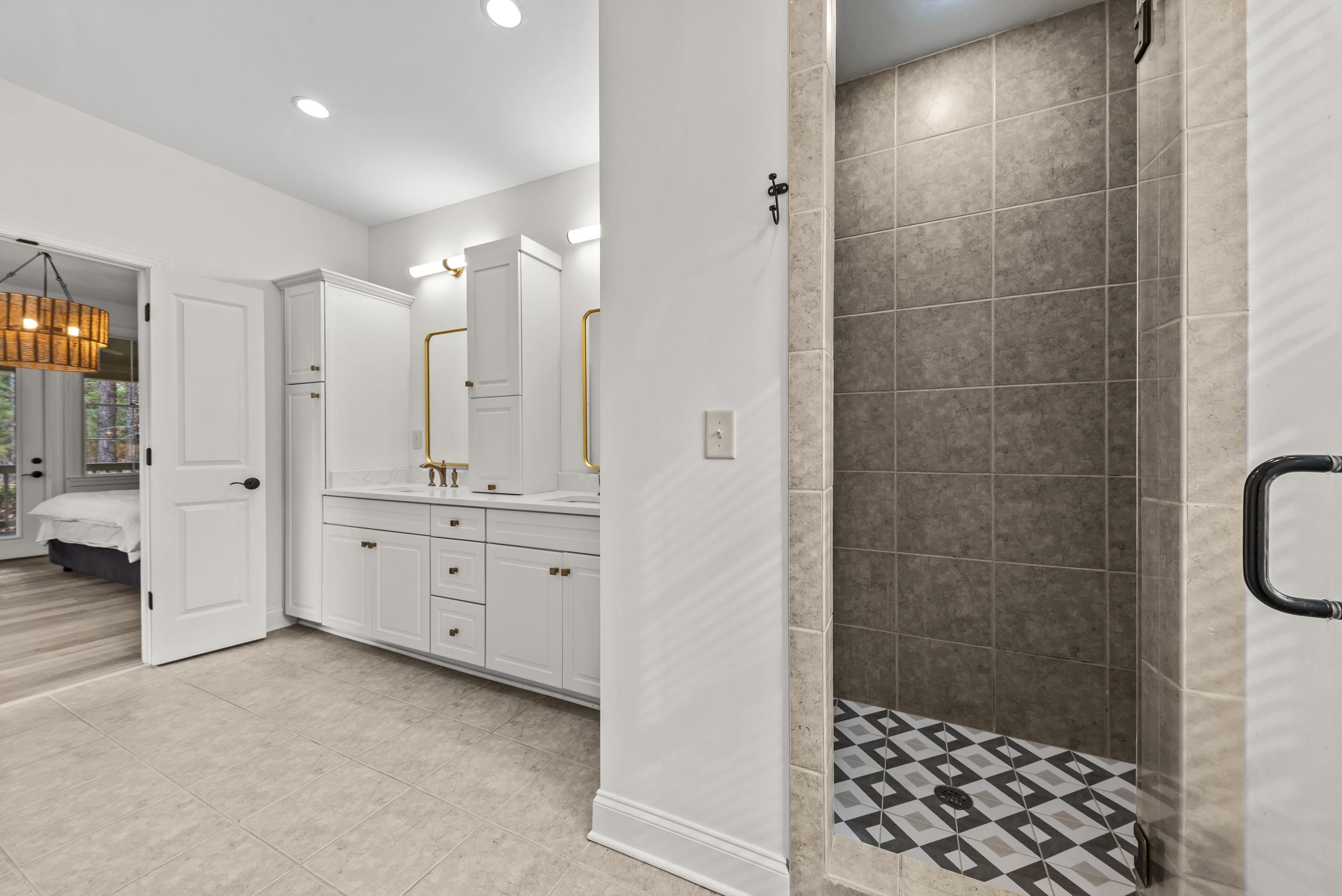 1140 STARBOARD DRIVE