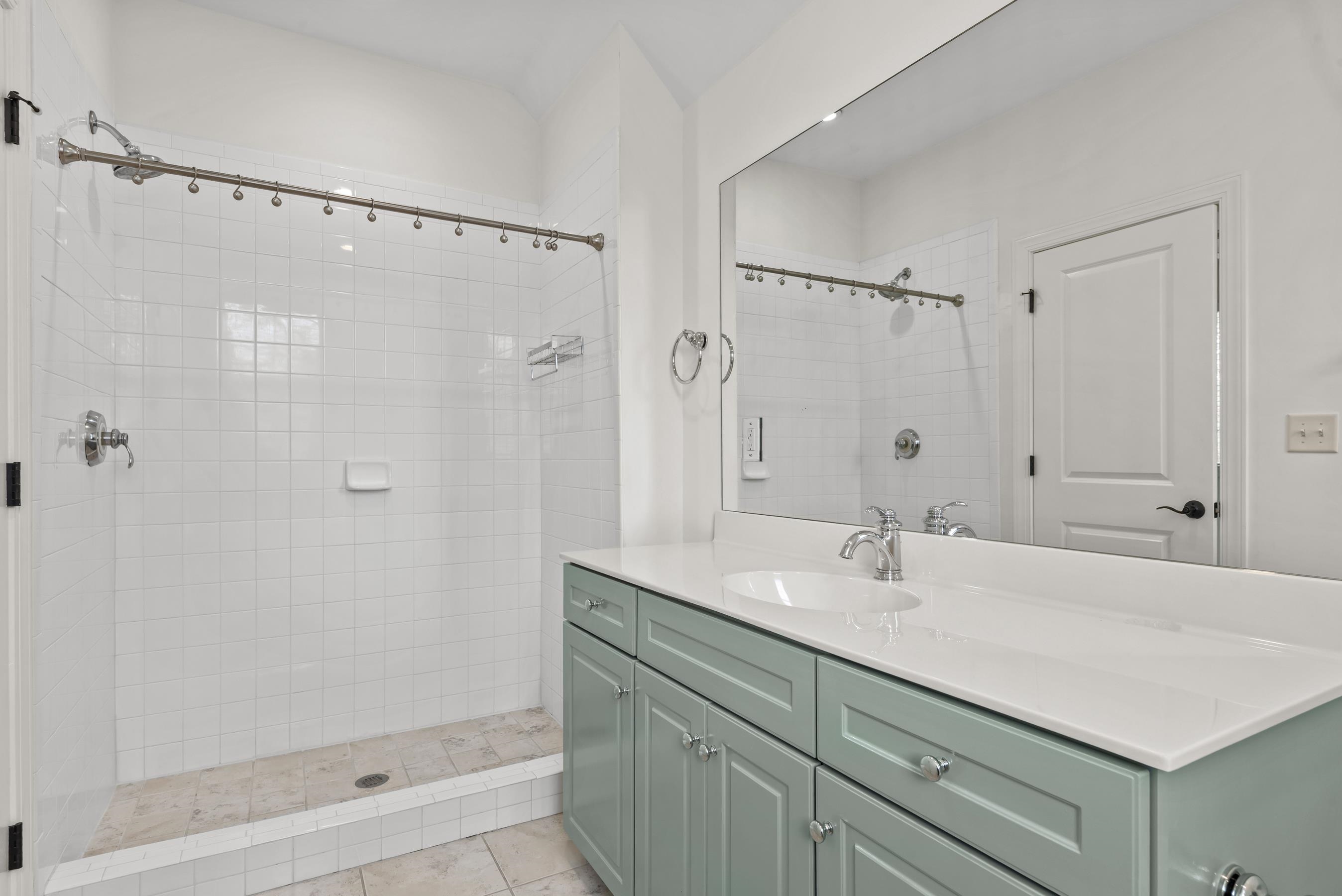 1140 STARBOARD DRIVE