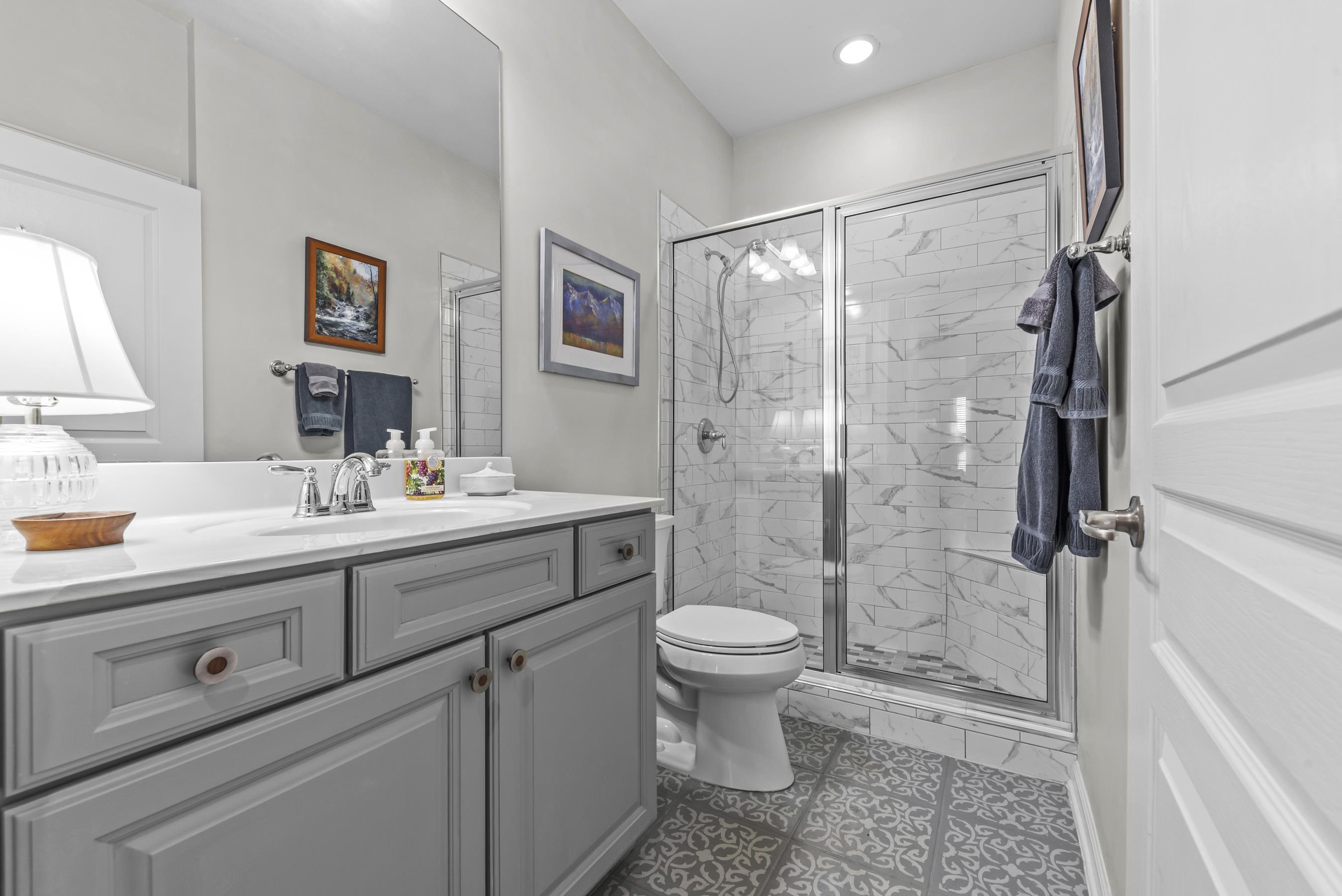 1060 ASKEW STATION BEND