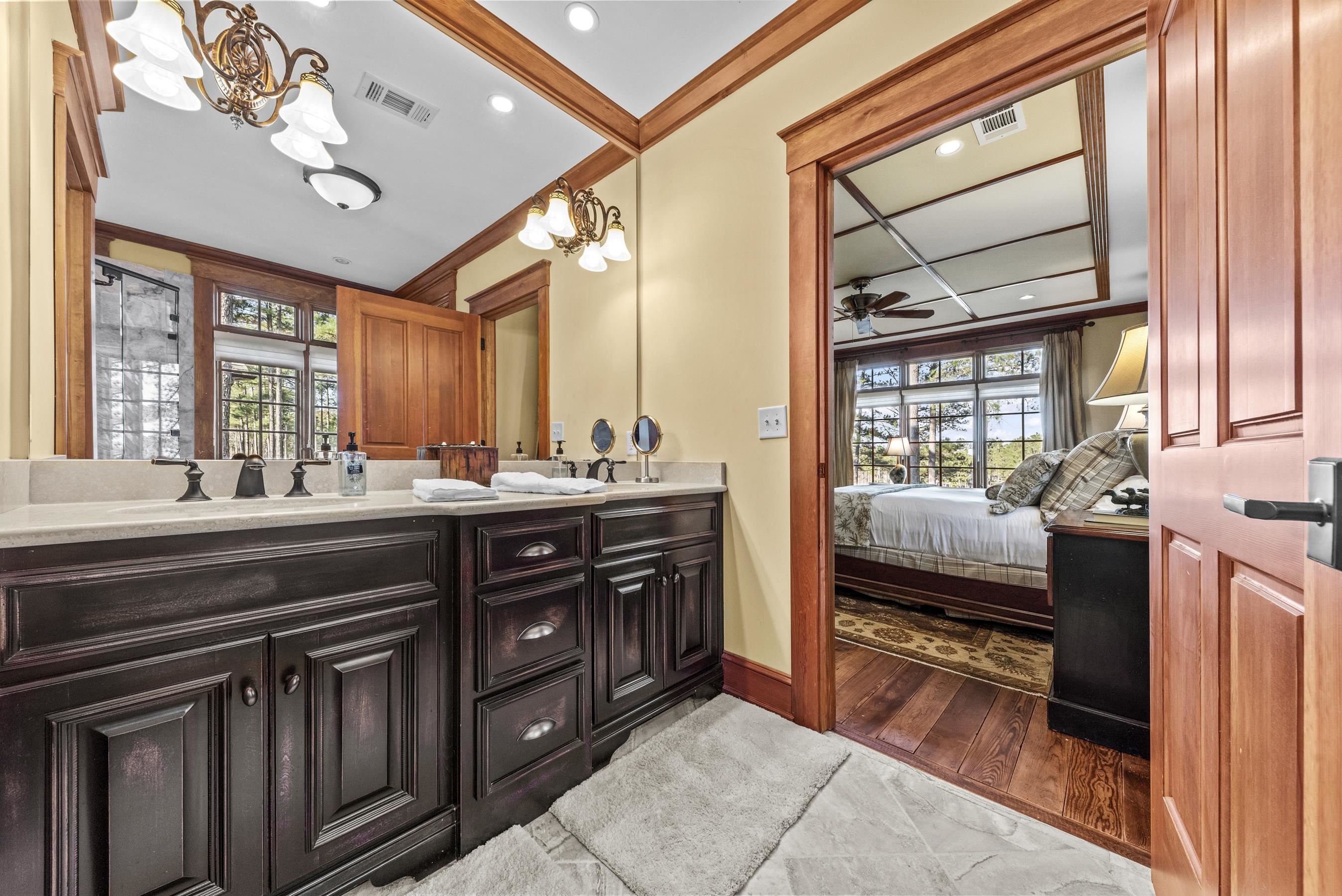 1230 COTTAGE LANE EAST