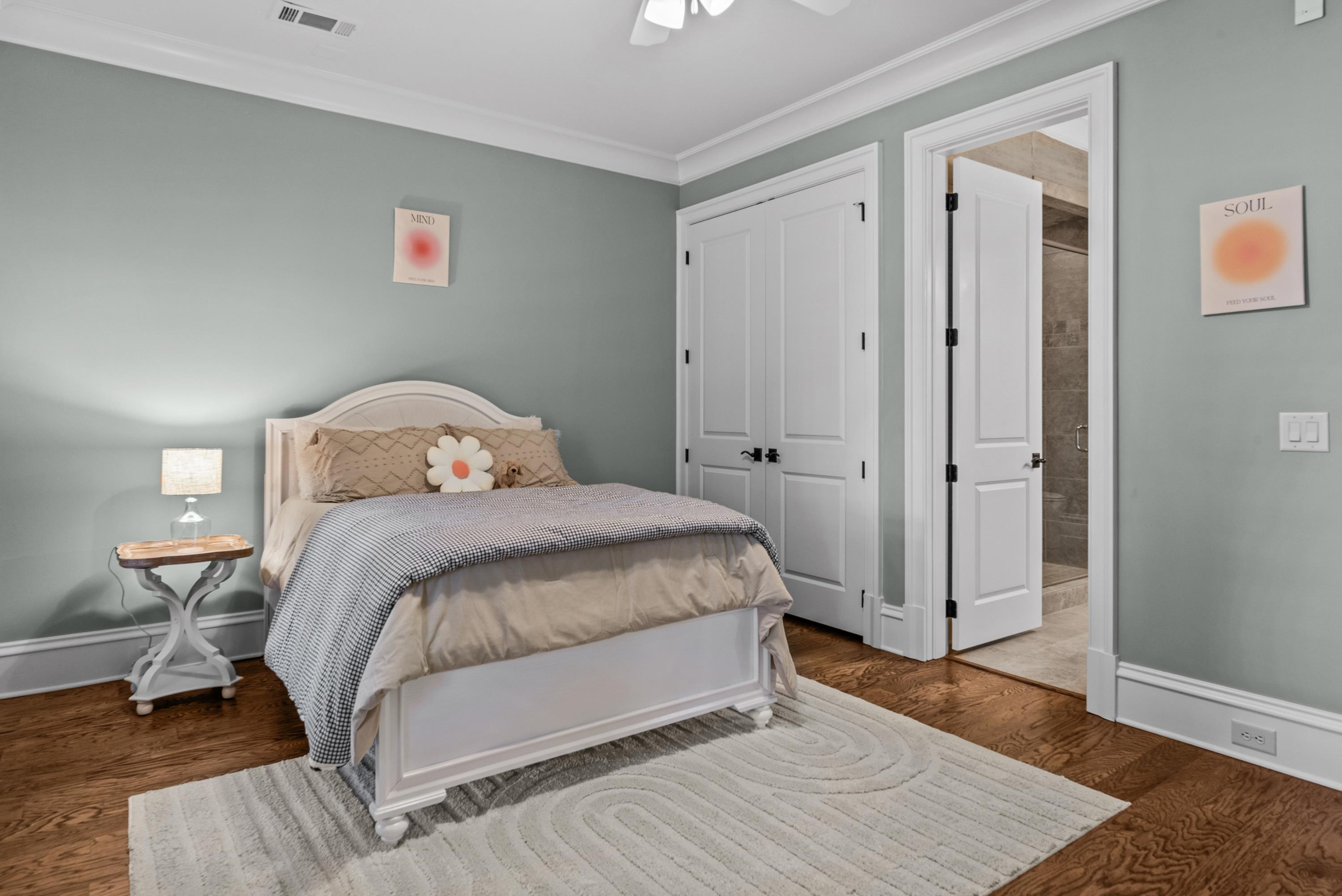 1030 RIDGE GROVE COURT