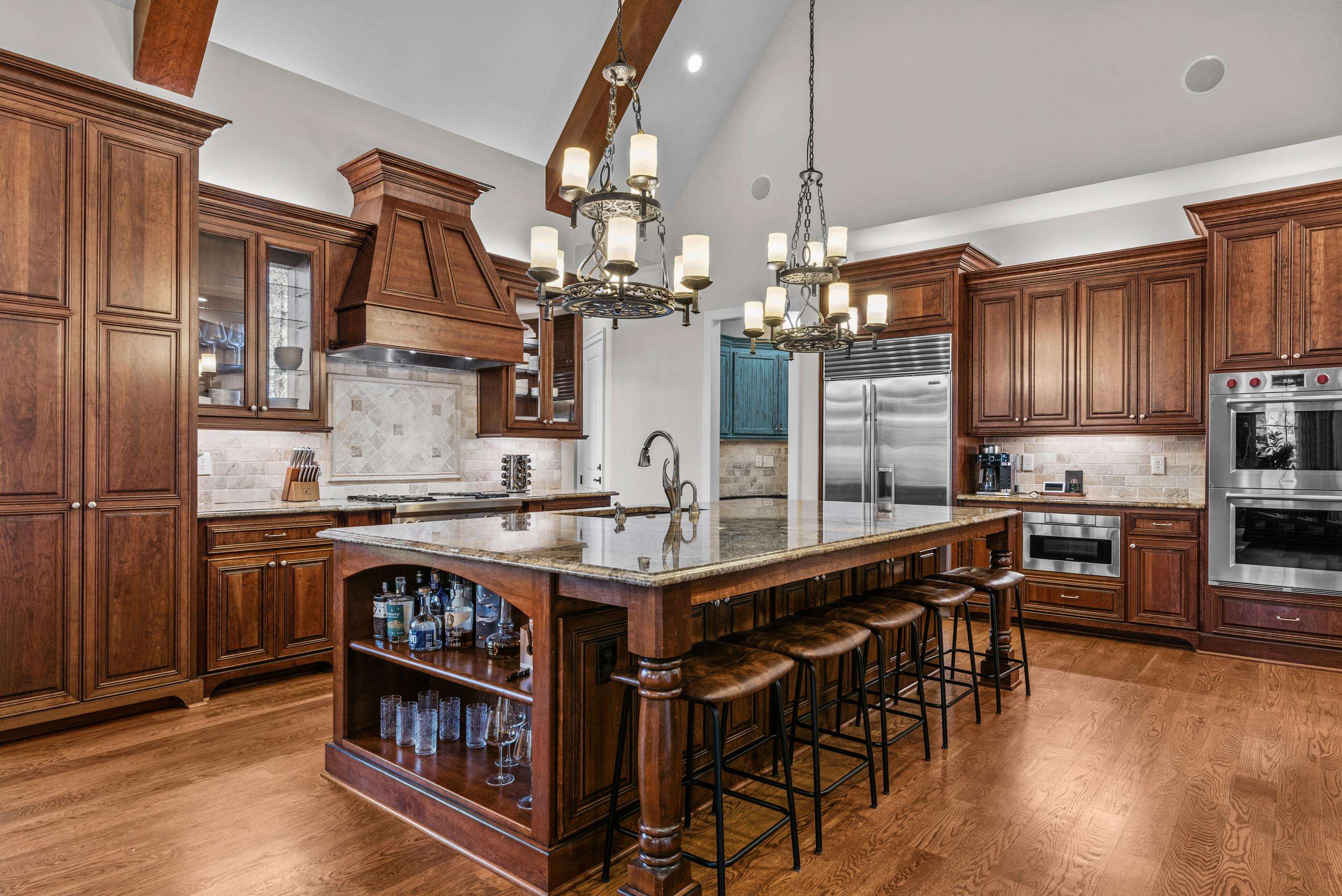 1030 RIDGE GROVE COURT