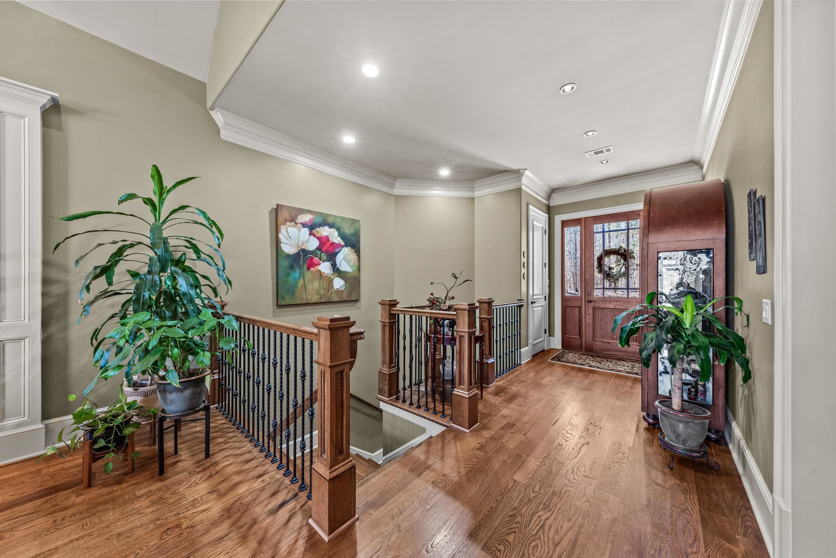 141 BROADLANDS DRIVE