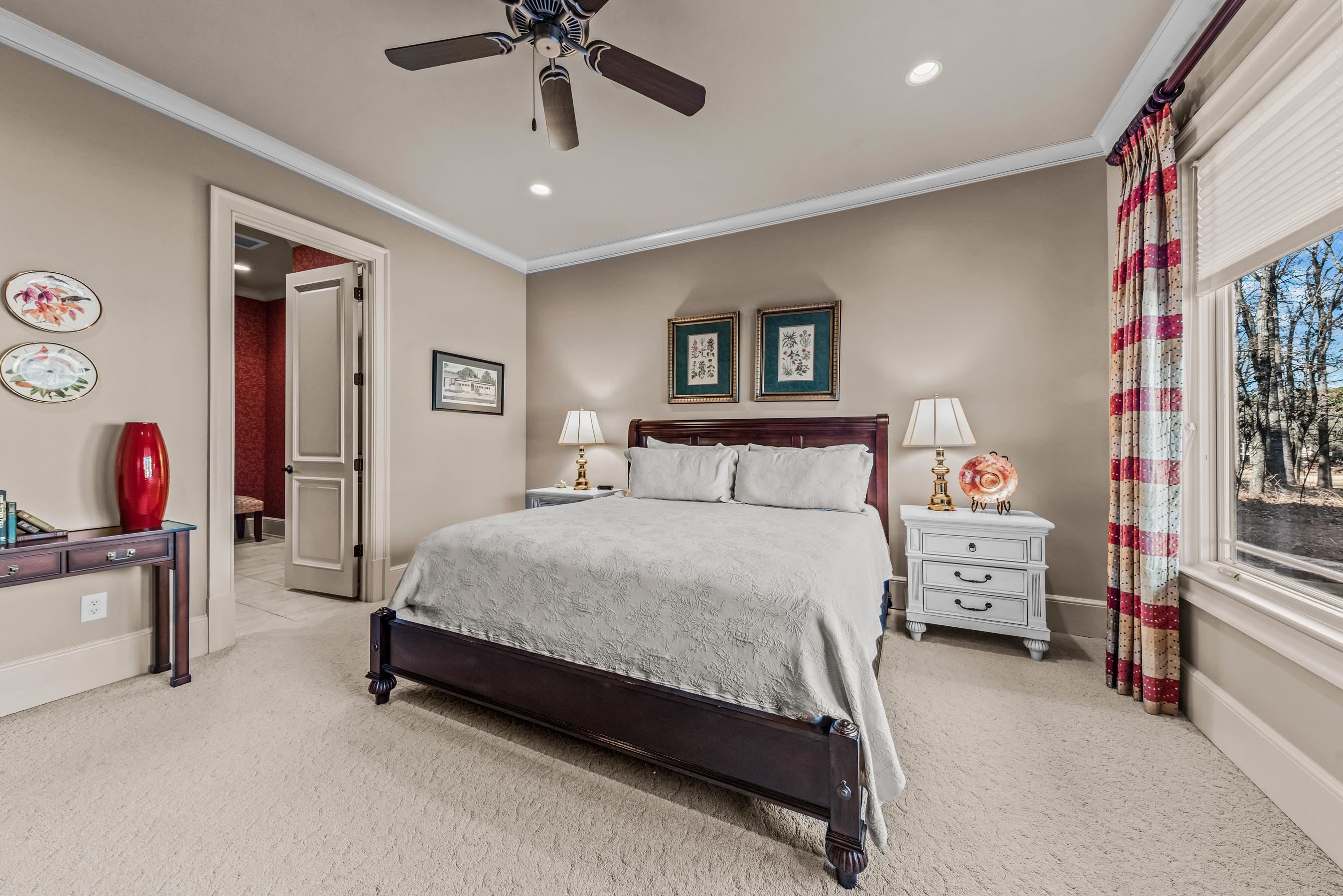 141 BROADLANDS DRIVE