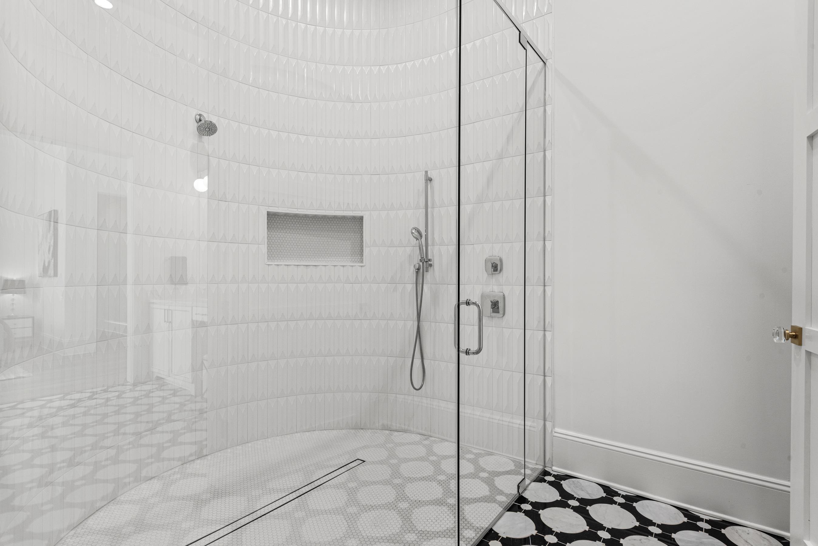 1180 BROADPOINT DRIVE