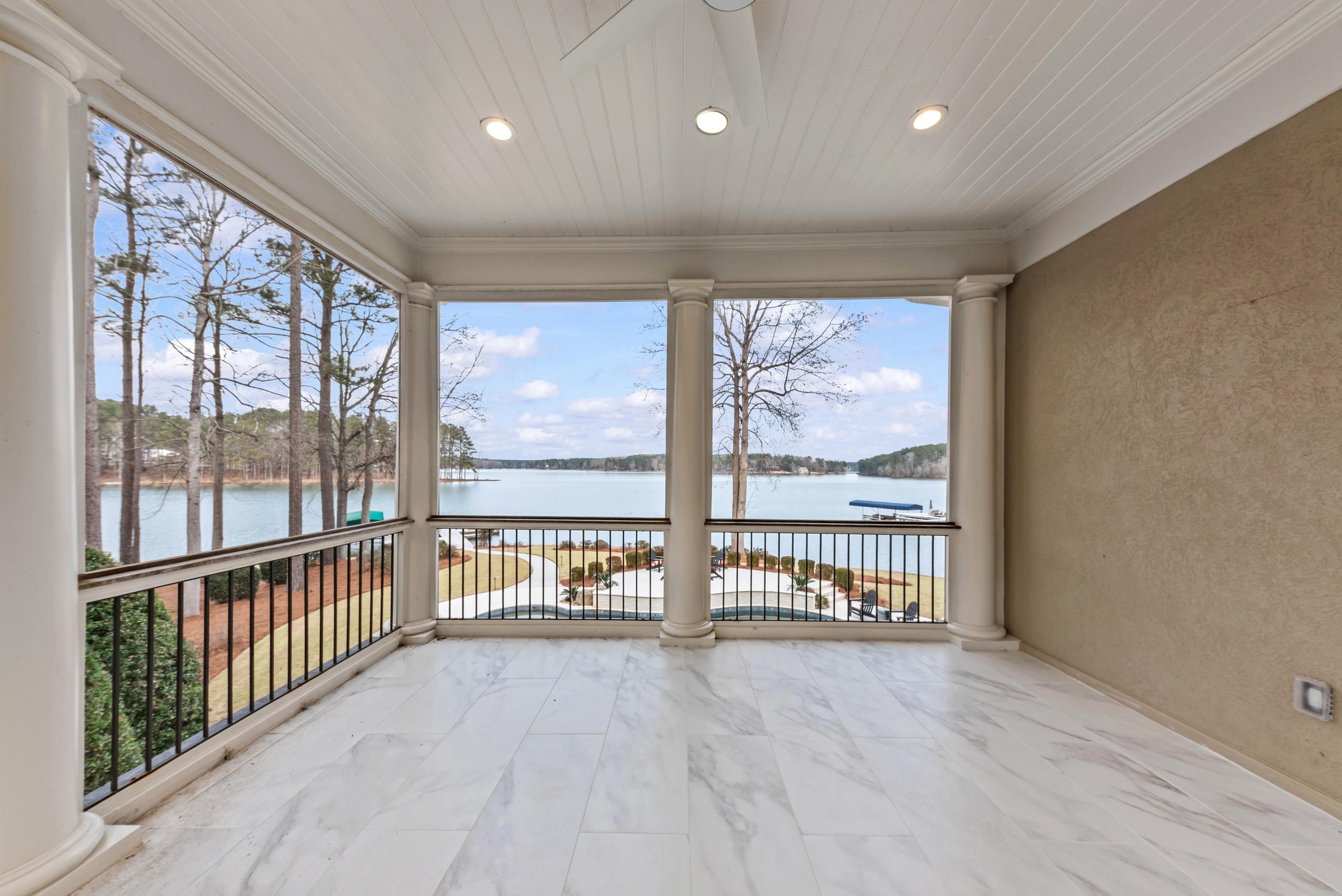 1070 PROSPERITY POINTE