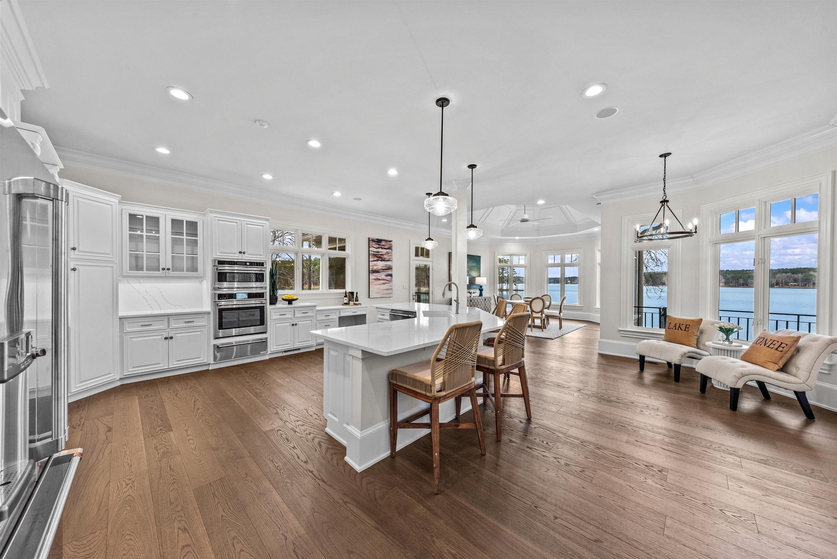 1070 PROSPERITY POINTE