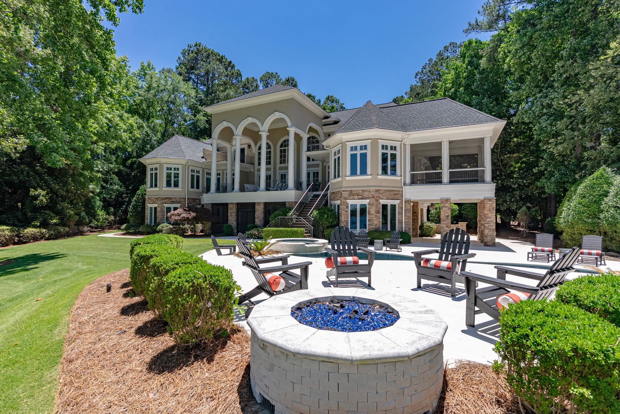 1070 PROSPERITY POINTE