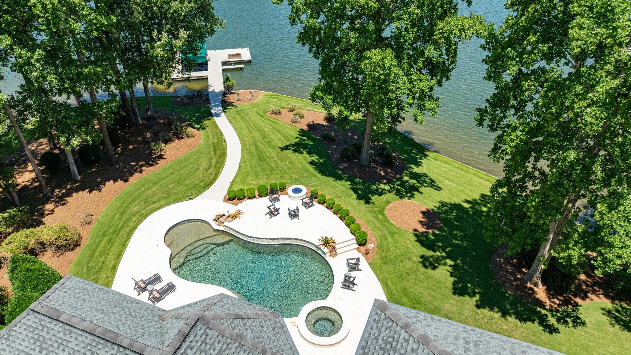 1070 PROSPERITY POINTE