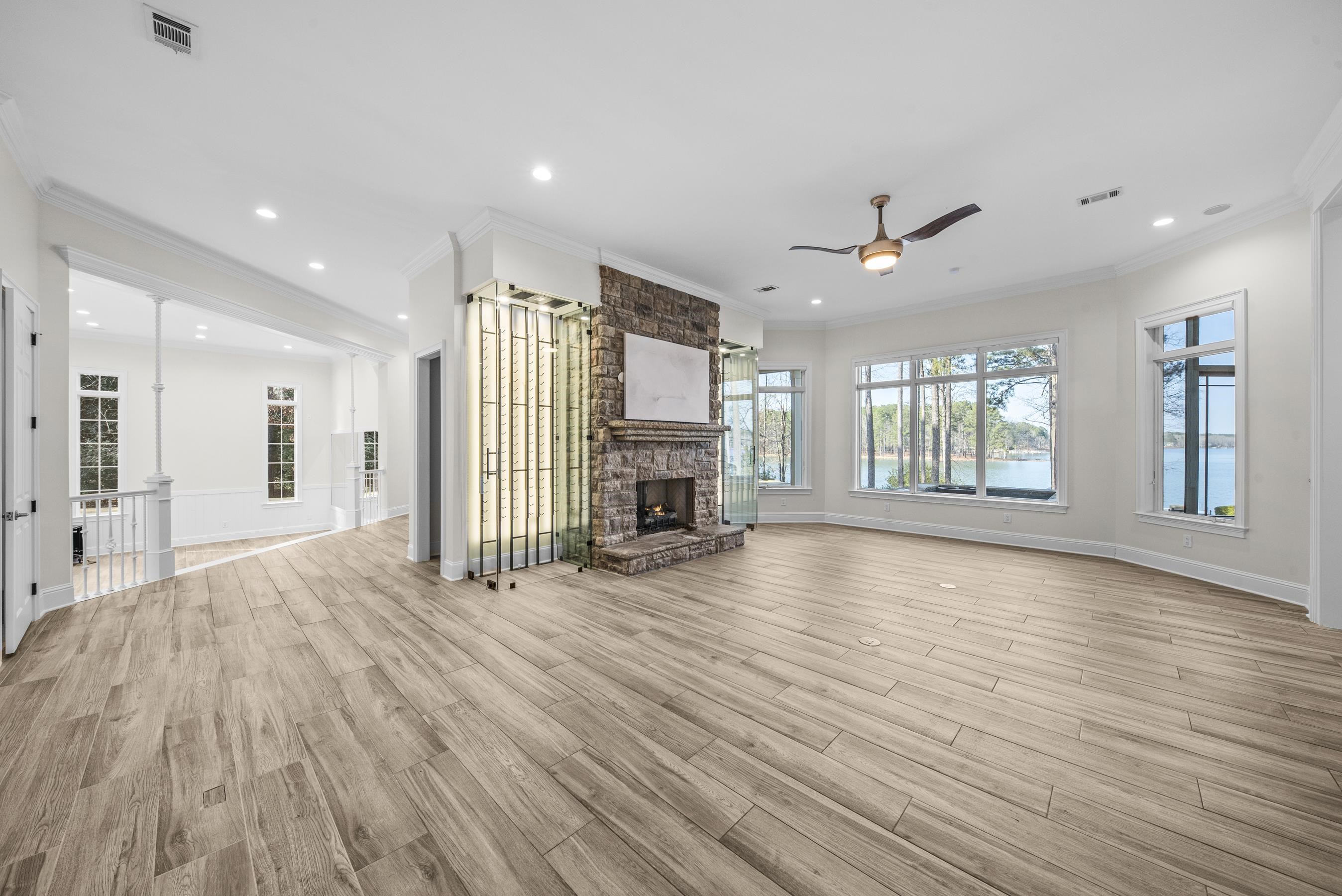 1080 PROSPERITY POINTE