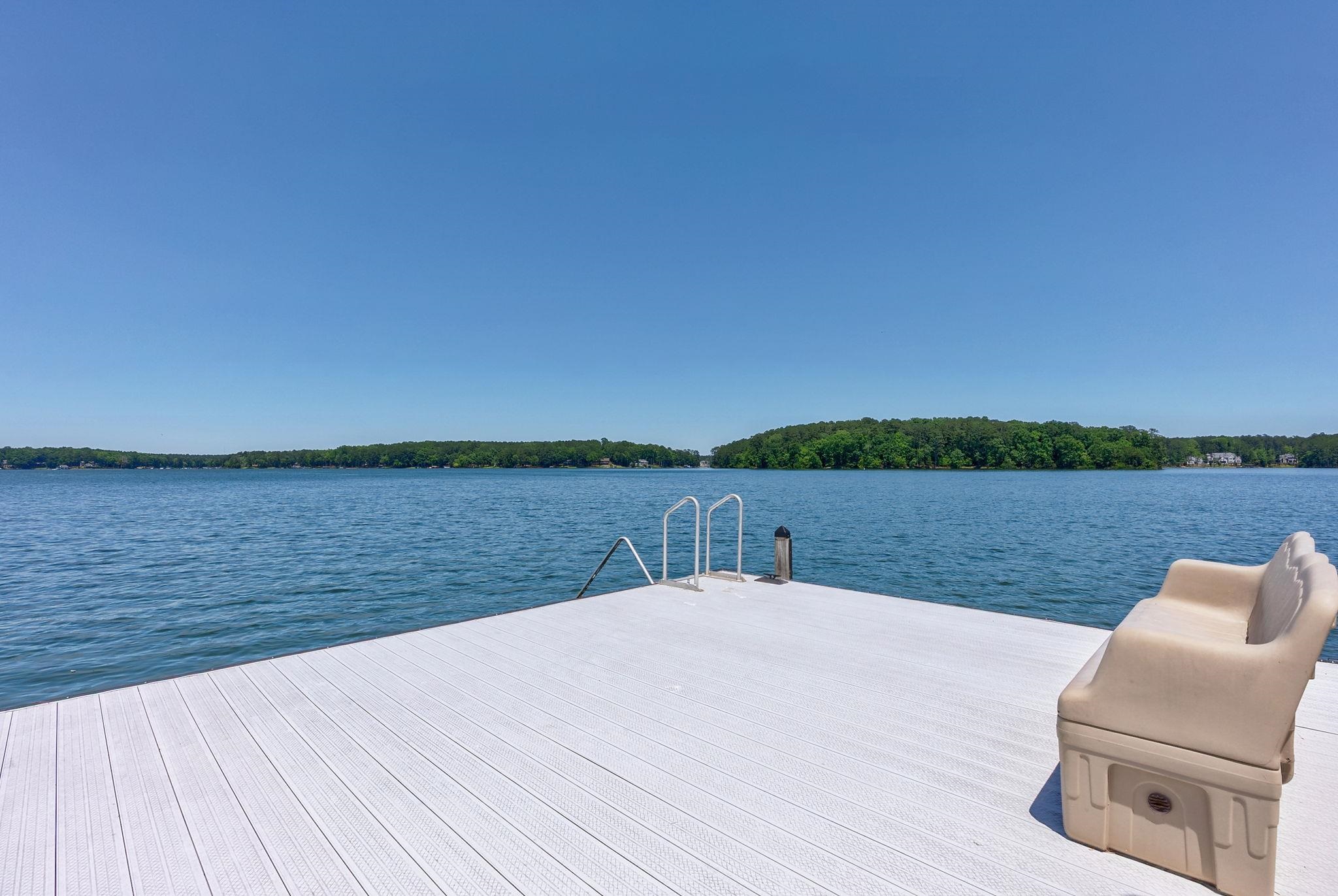 1080 PROSPERITY POINTE
