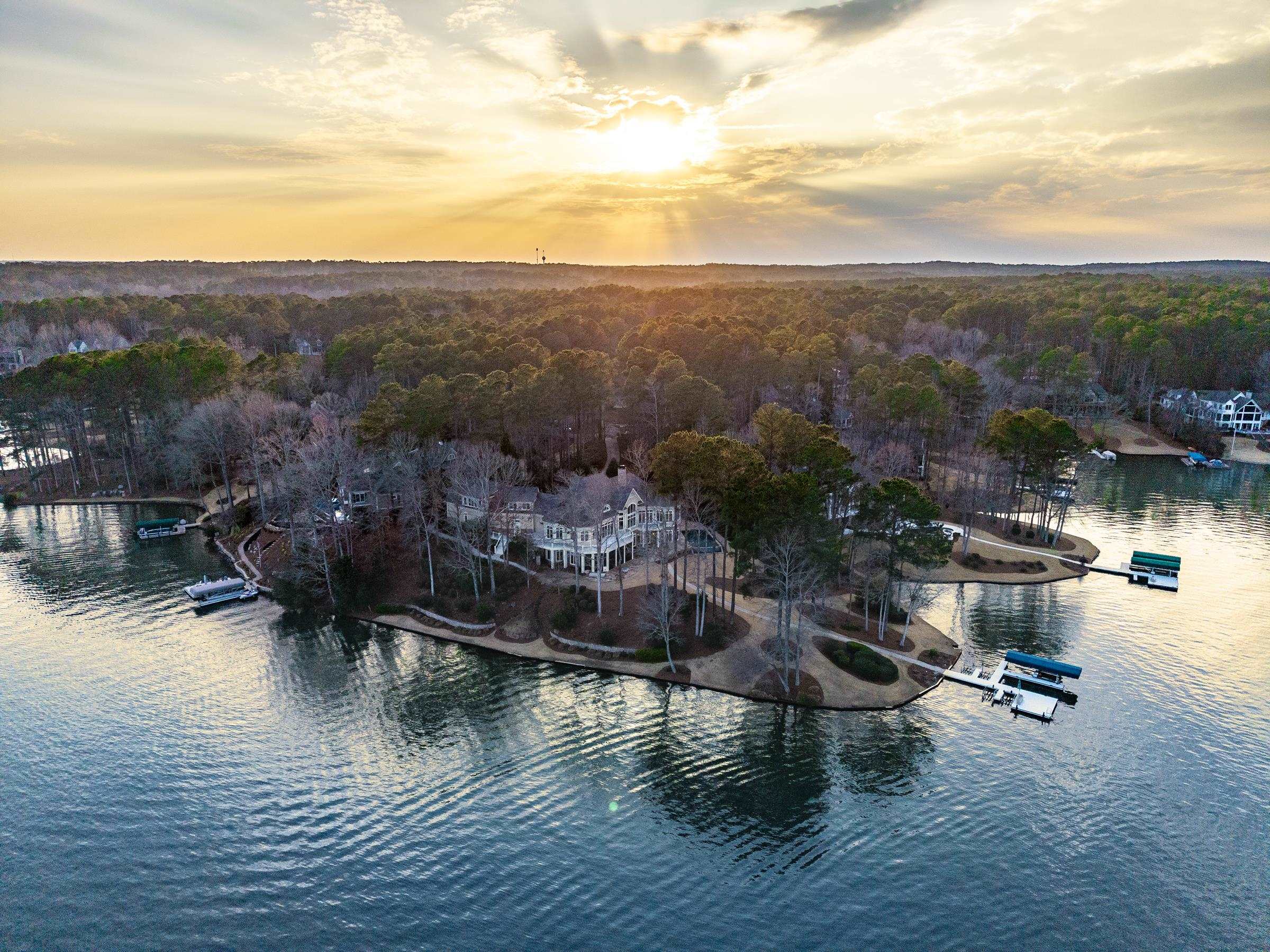 1080 PROSPERITY POINTE