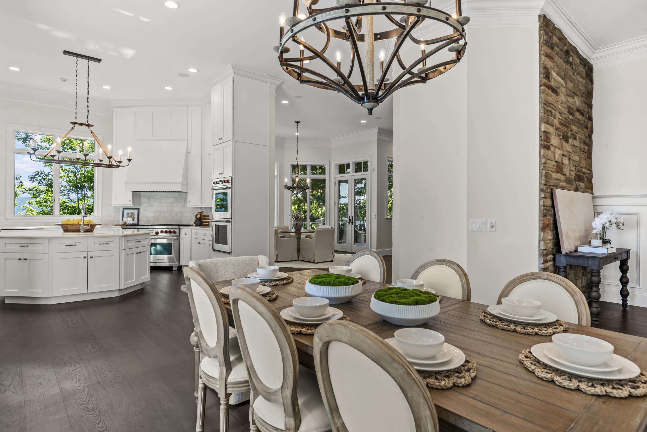 1080 PROSPERITY POINTE