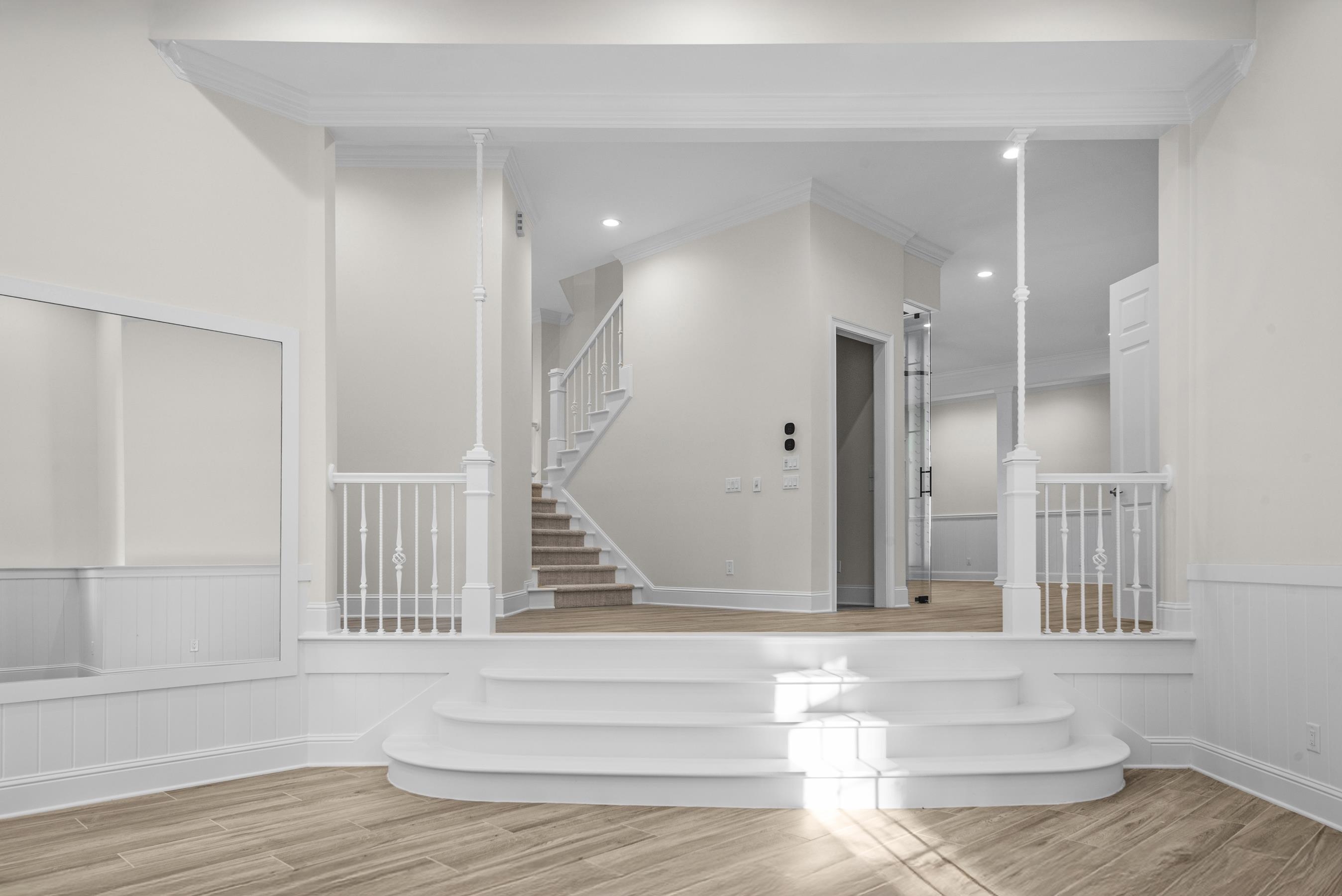 1080 PROSPERITY POINTE