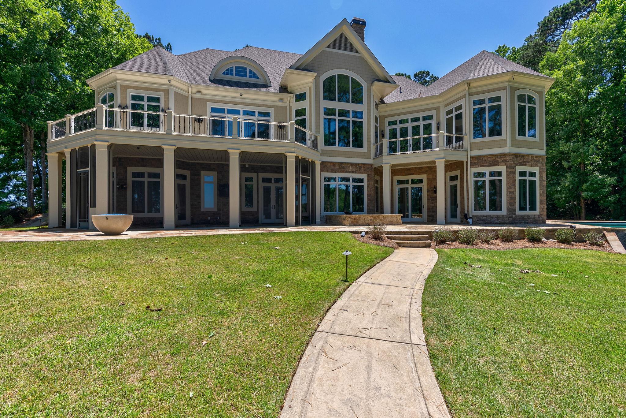 1080 PROSPERITY POINTE